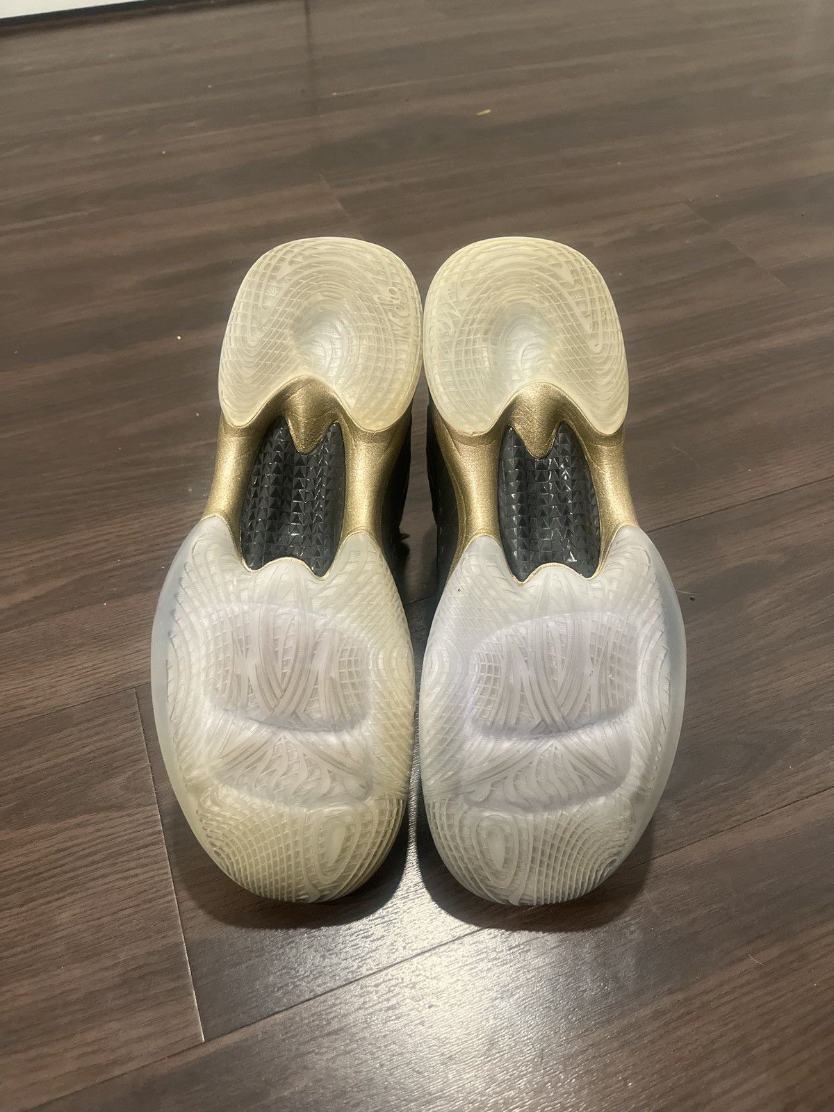 Jordan Brand Jordan Melo M11 Size US 10 / EU 43 - 5 Thumbnail