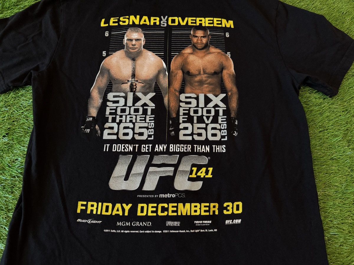 UFC OFFICIAL UFC 141 Brock Lesnar Vs Alistair Overeem MMA Shirt Size US M / EU 48-50 / 2 - 2 Thumbnail