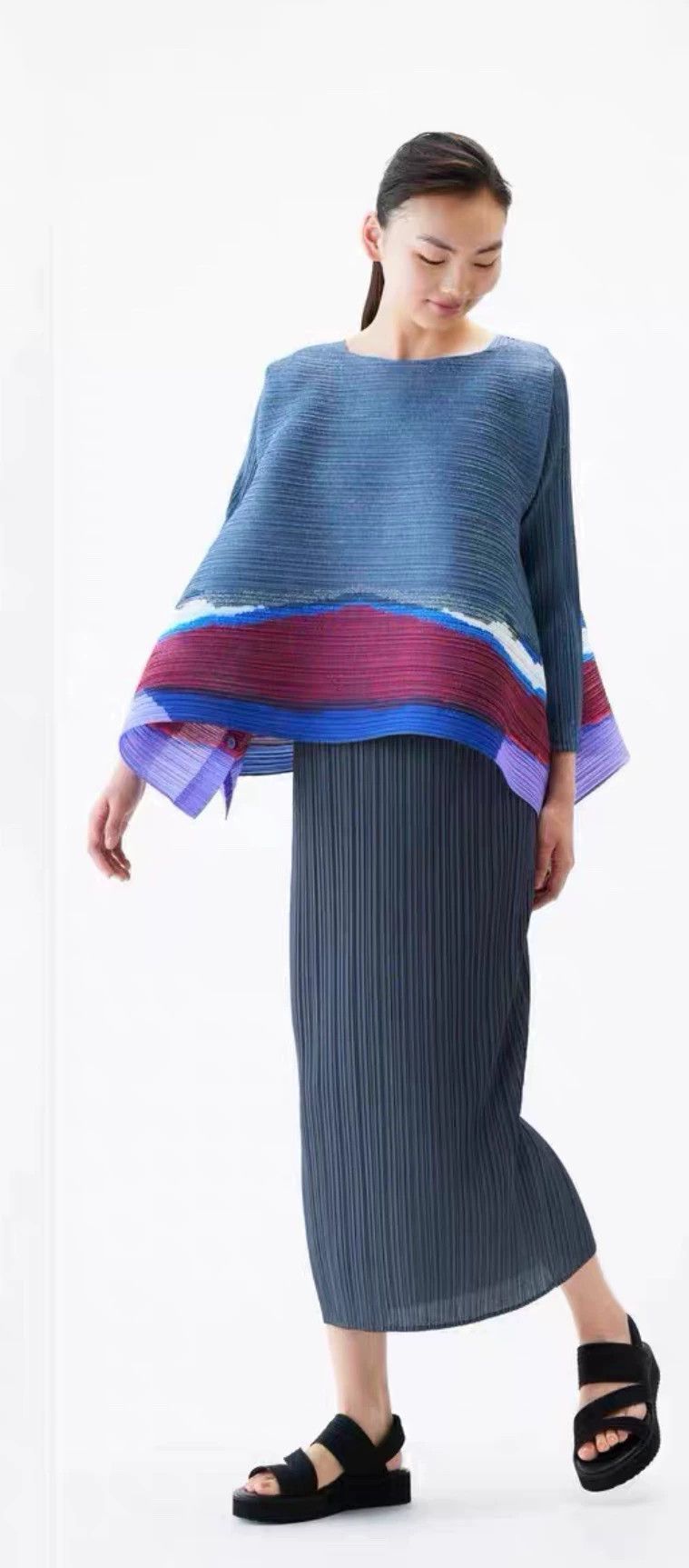 Issey Miyake Issey Miyake size:2 Dark grey dress Size M / US 6-8 / IT 42-44 - 9 Thumbnail