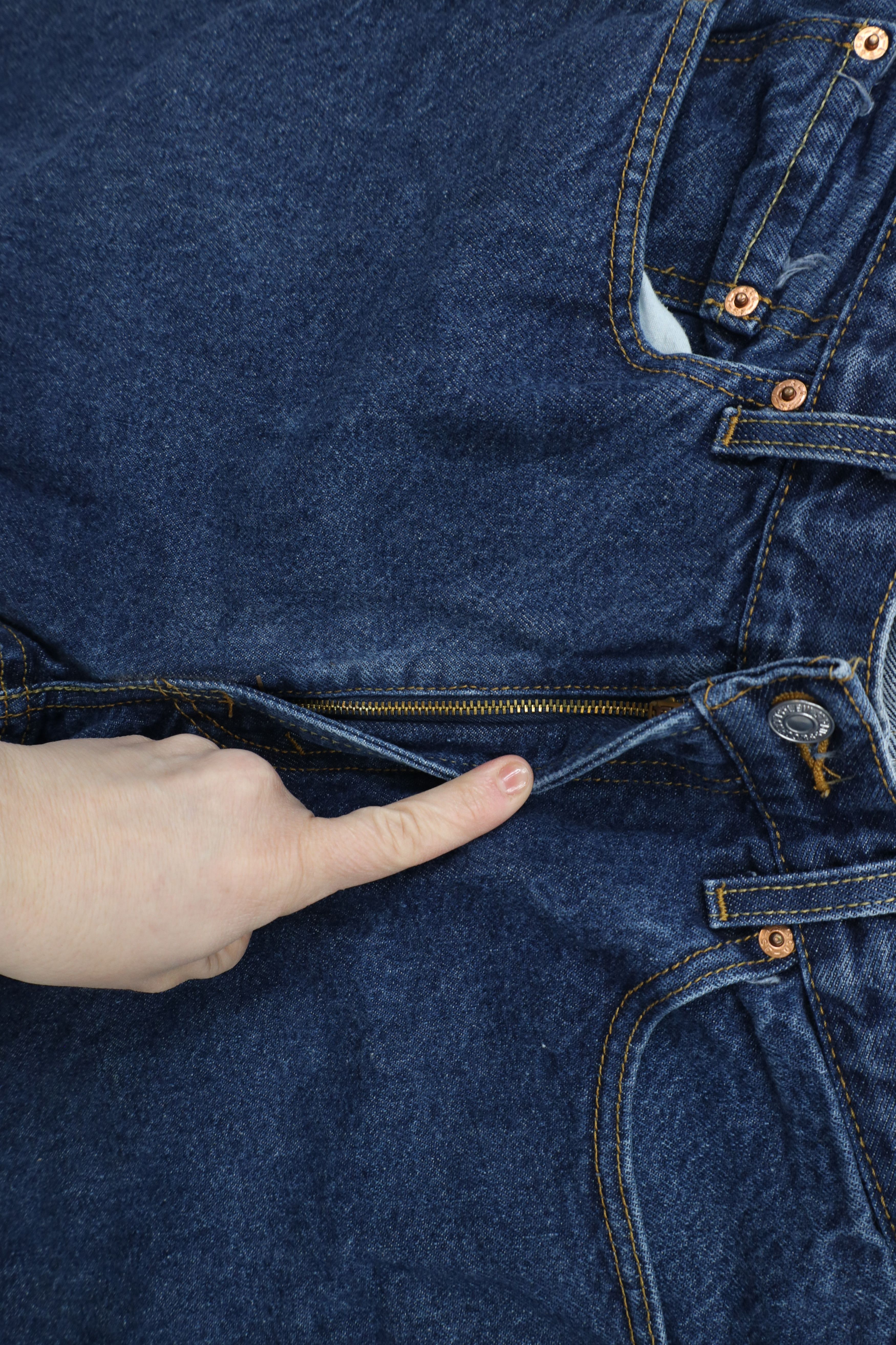 Levi's × Vintage Vintage Y2K Levis 505 Regular Fit Denim Jeans Blue Cotton Size US 33 - 5 Thumbnail