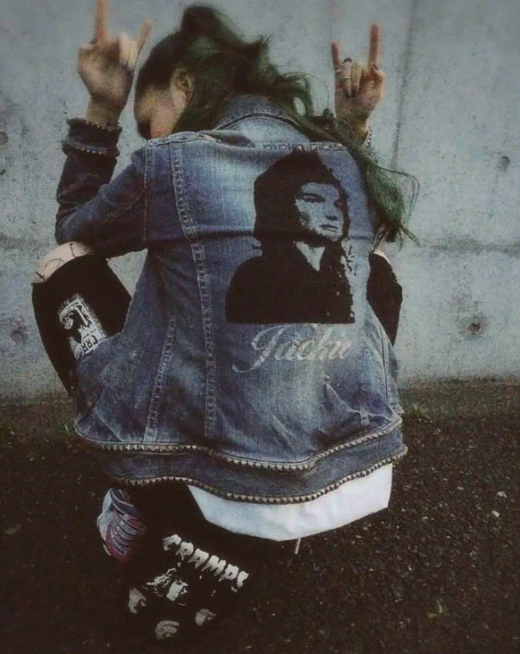 Andy Warhol × Hysteric Glamour hysteric glamour andy warhol distressed & faded denim jacket Size US M / EU 48-50 / 2 - 1 Thumbnail