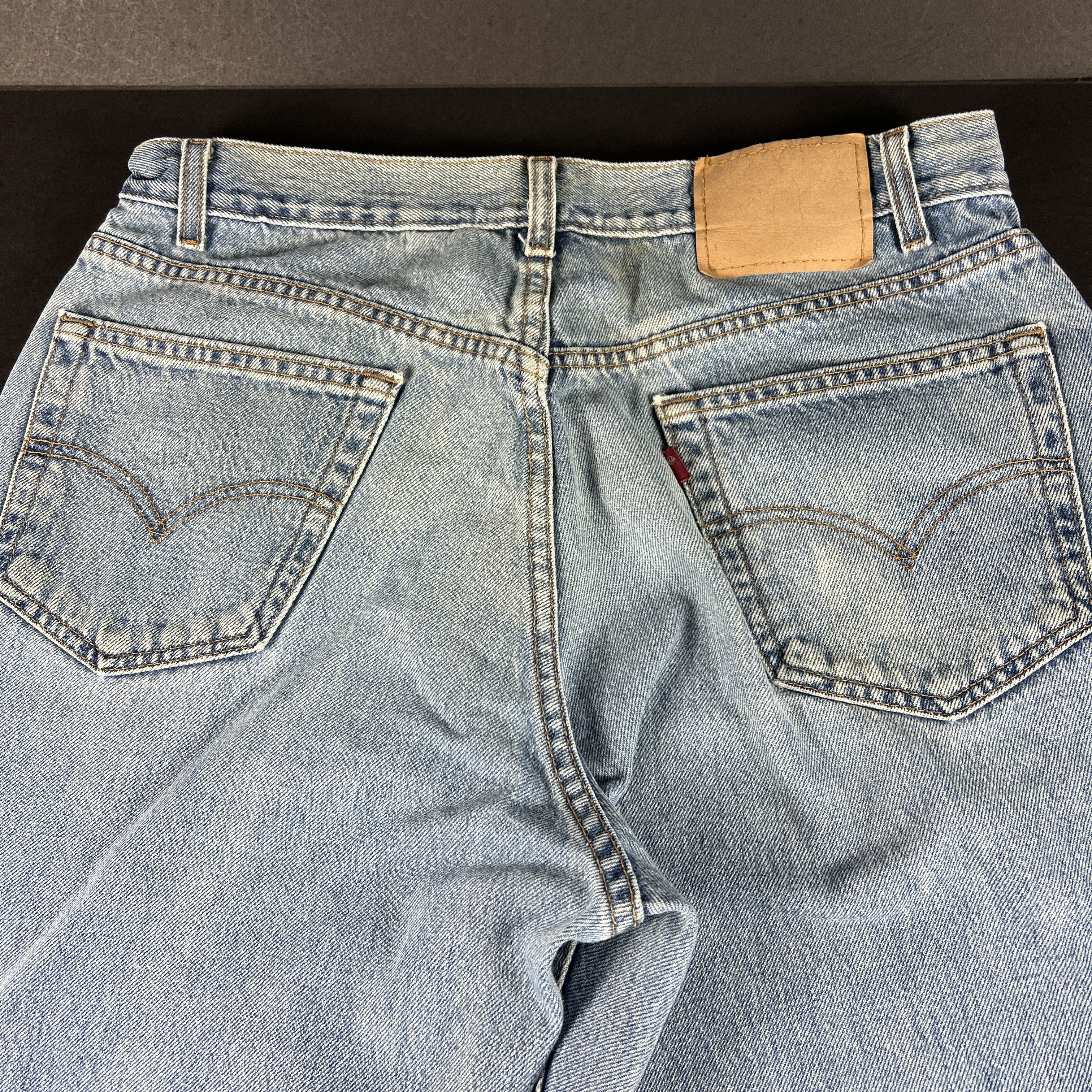 Levi's × Vintage Y2K Levi's Jeans 550 Relaxed Blue Dingy Denim Size US 34 / EU 50 - 12 Thumbnail