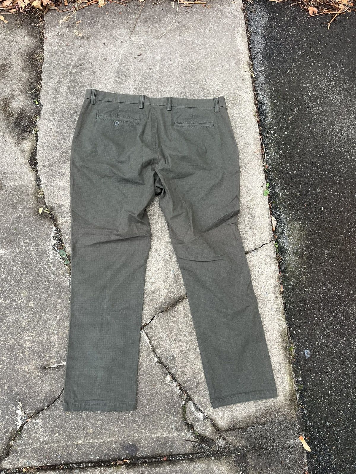 Old Navy Green Textured Trousers Size US 38 / EU 54 - 2 Thumbnail