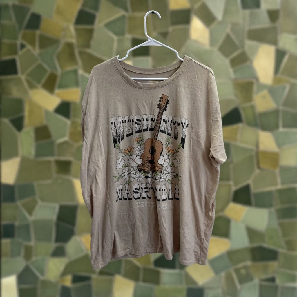Vintage VINTAGE Time And Tru T-Shirt Womens Music City Nashville Short Sleeve Graphic XXL Gray Crew Neck Casual Shirt Womens Boys Girls? Size XXL / US 16-18 / IT 52-54 - 1 Thumbnail