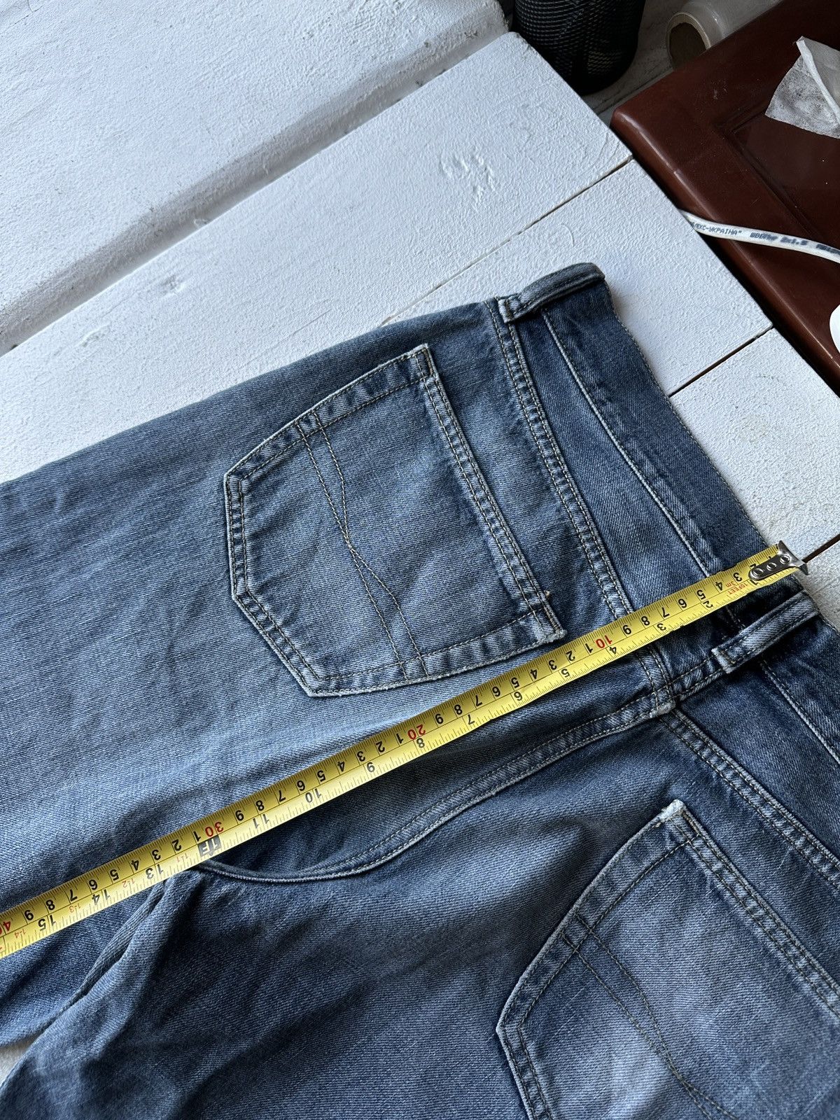 Hugo Boss 🚨 VNTG HUGO BOSS BLUE WASHED RARE MEN DENIM JEANS LUXURY Size US 33 - 16 Thumbnail