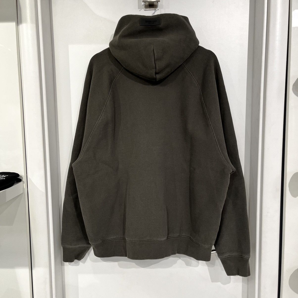 Essentials Fear Of God Essentials Hoodie Off Black (SS23) Size US XL / EU 56 / 4 - 2 Thumbnail