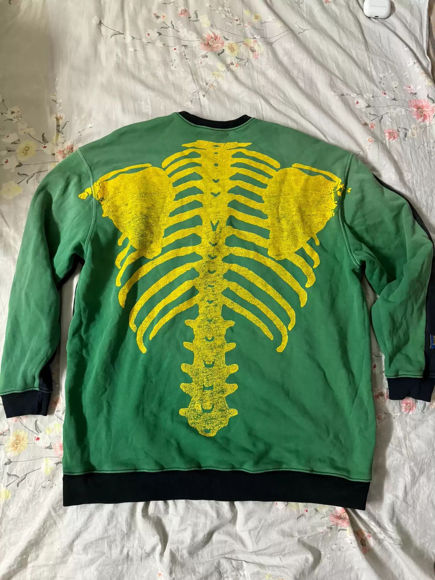 Kapital 21aw washed to make old skeleton sweater.