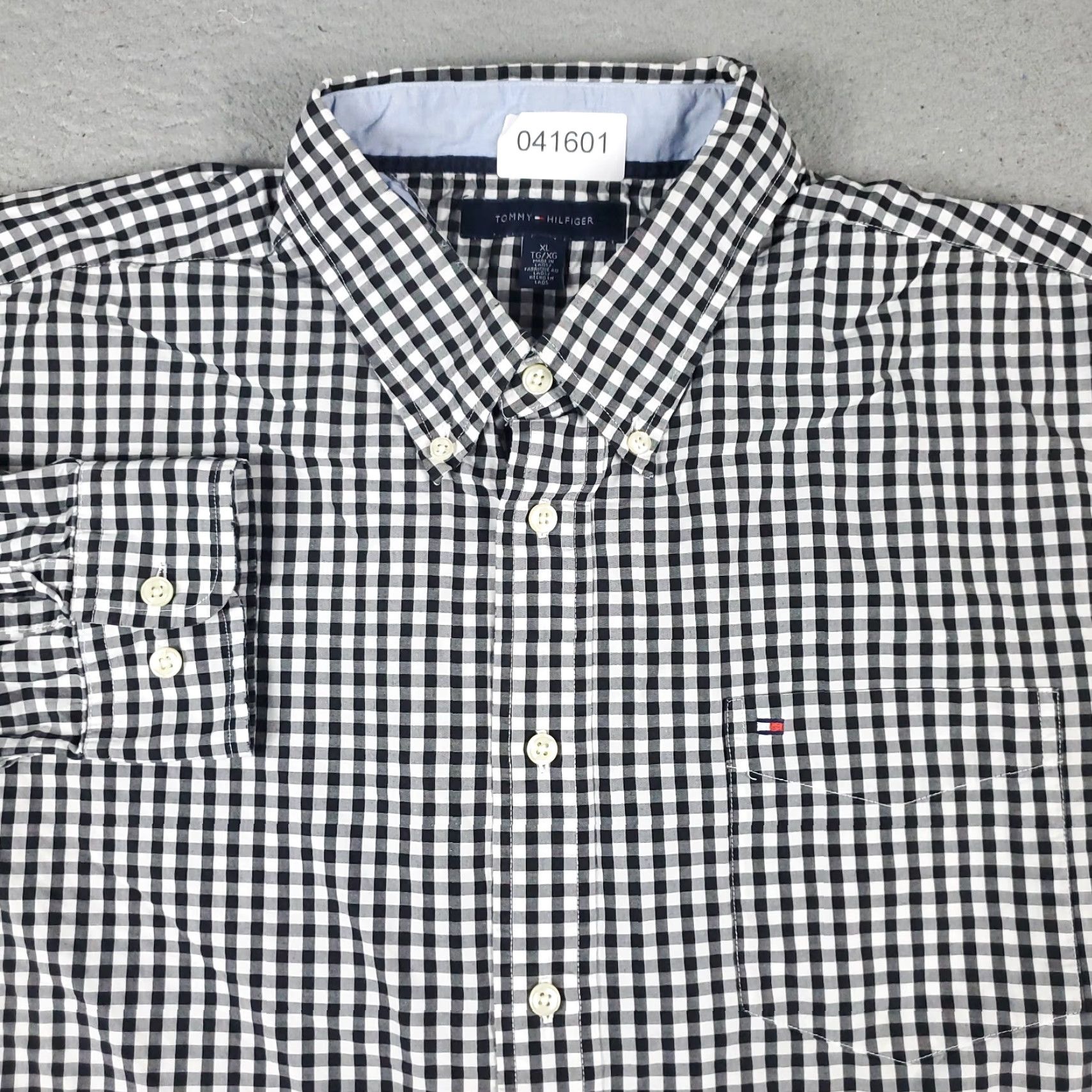 Tommy Hilfiger Tommy Hilfiger Button-Up Shirt Mens XL Gray Black White Check Long Sleeve Size US XL / EU 56 / 4 - 2 Thumbnail