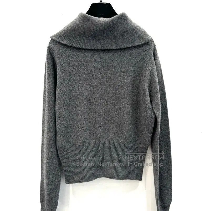 Miu Miu Miu Miu Gray Wool Pullover Sweater . Size L / US 10 / IT 46 - 3 Thumbnail