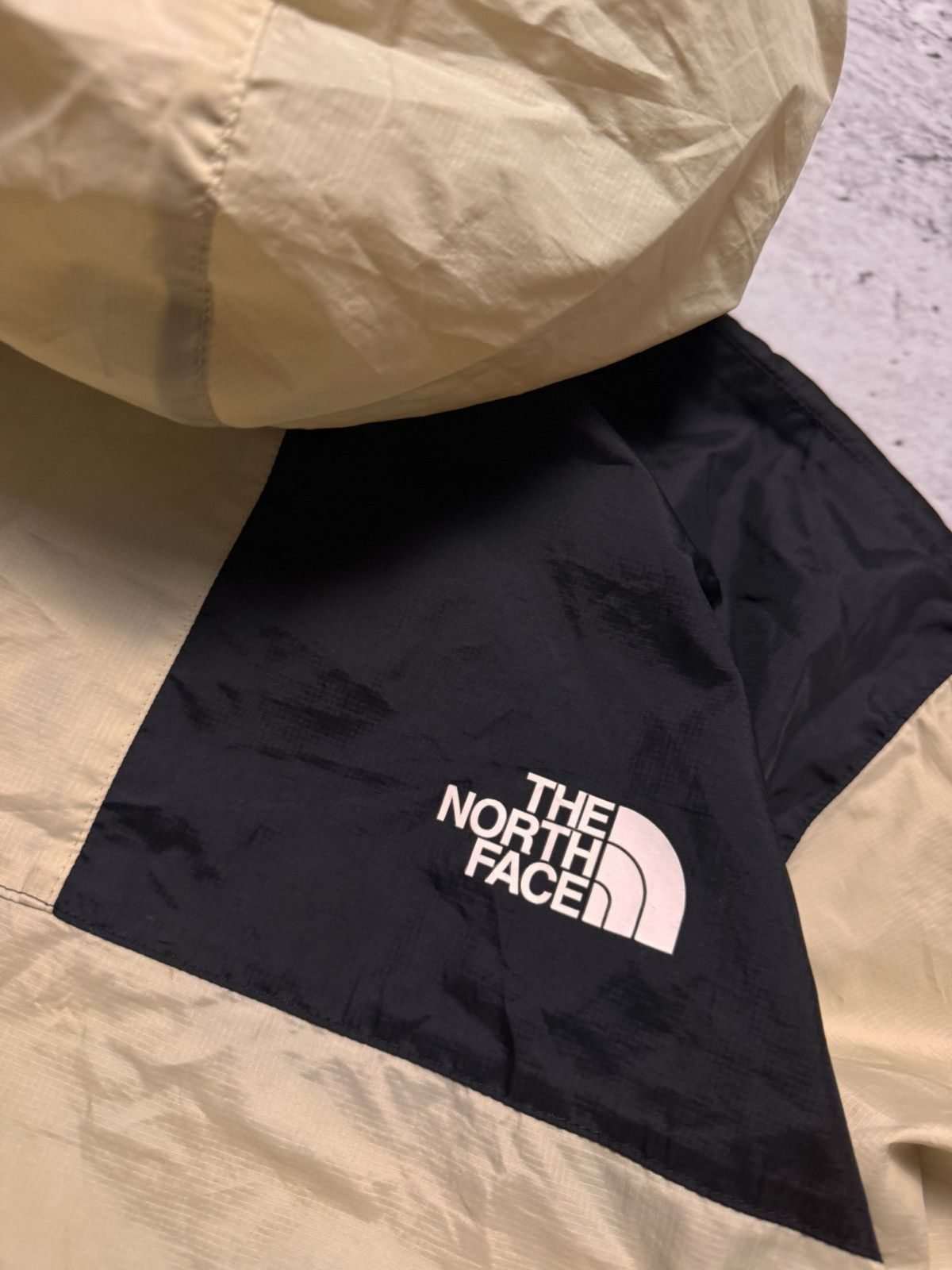 The North Face × Vintage THE NORTH FACE VINTAGE MOUNTAIN LIGHT JACKET Size US L / EU 52-54 / 3 - 6 Thumbnail