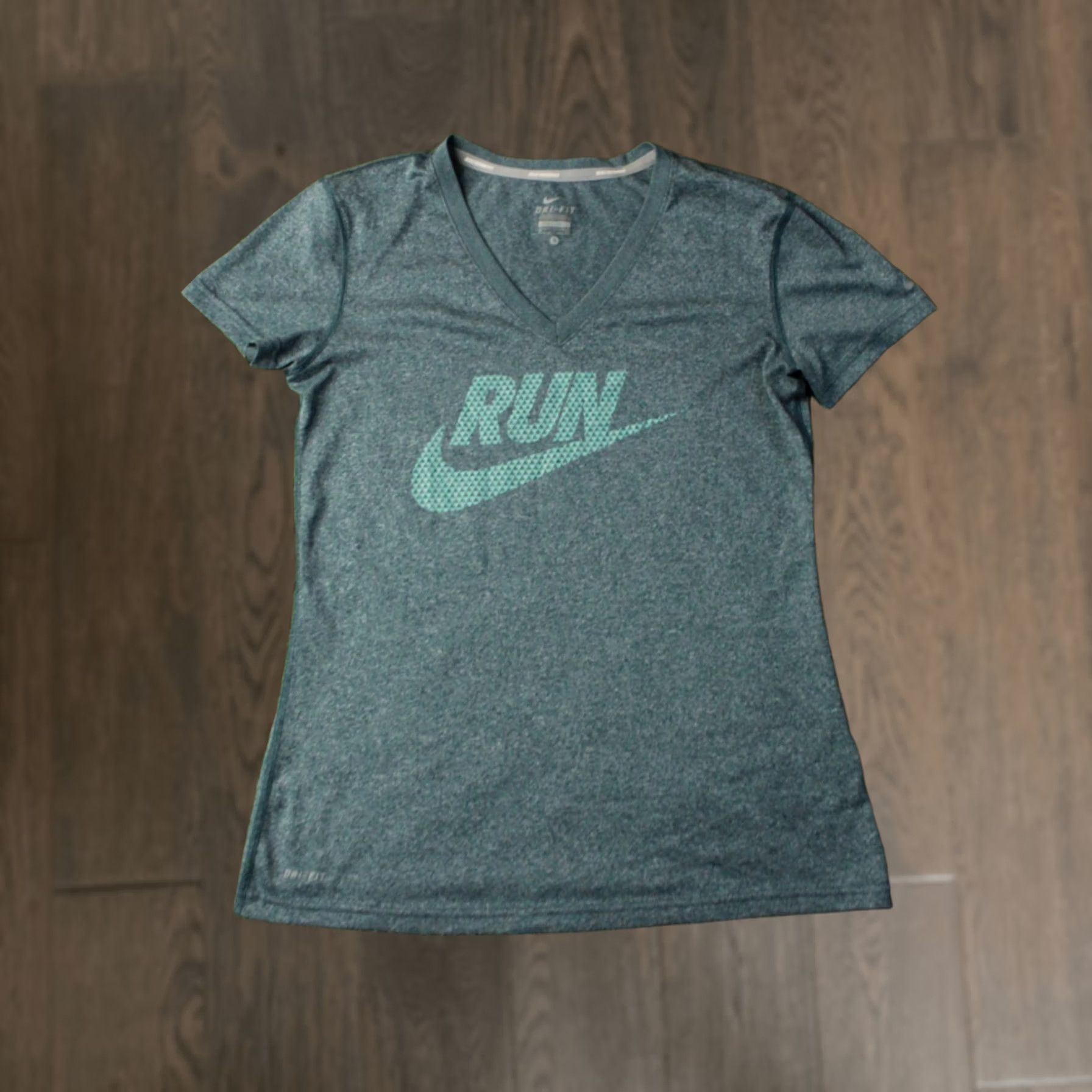 Nike Nike Dri-FIT Women Running Shirt Jersey Green Size S Small 2015 Size S / US 4 / IT 40 - 1 Thumbnail