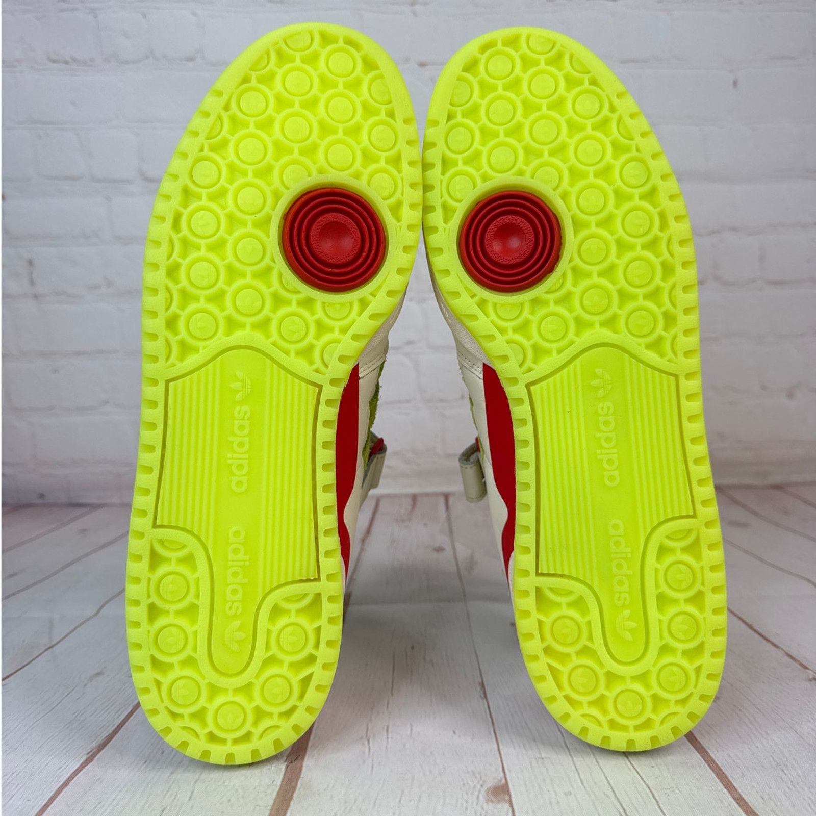 Adidas Adidas Forum Low x The Grinch Shoes M Size 8.5/W Size 9.5 Size US 8.5 / EU 41-42 - 9 Thumbnail