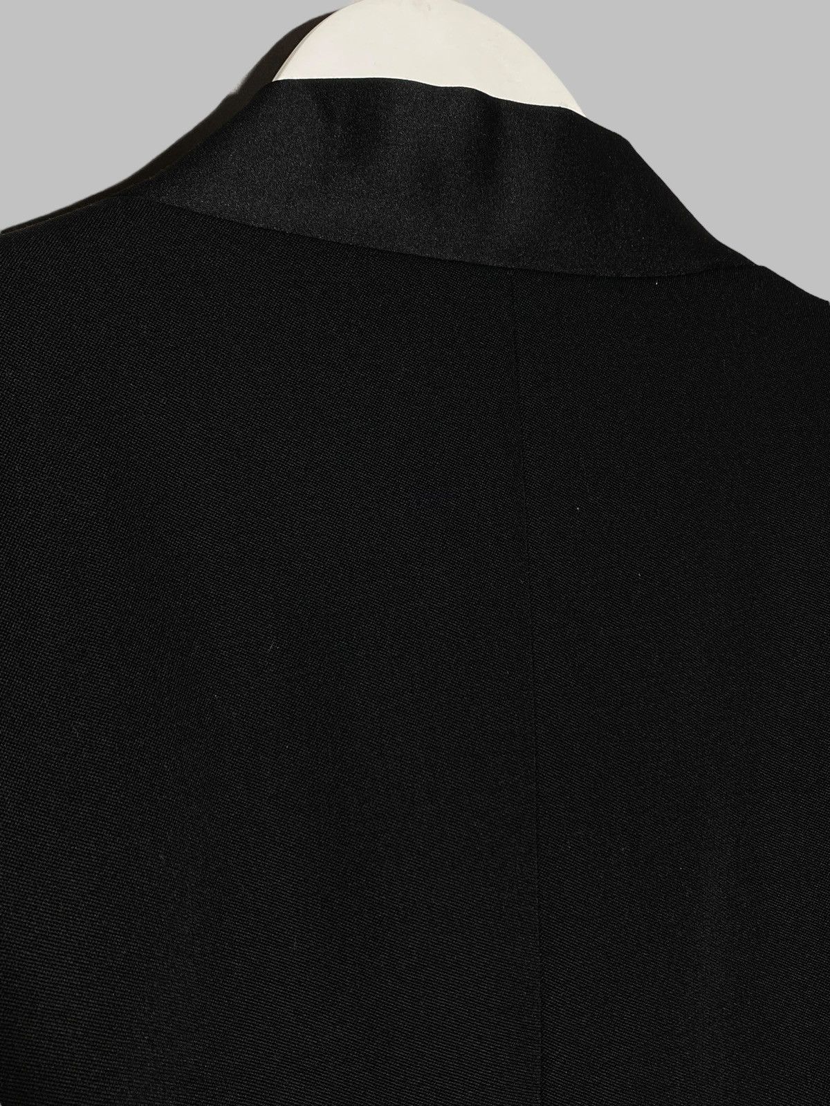 Yves Saint Laurent Vintage 90s Yves Saint Laurent Tuxedo Crop Jacket & Skirt Size L / US 10 / IT 46 - 14 Thumbnail