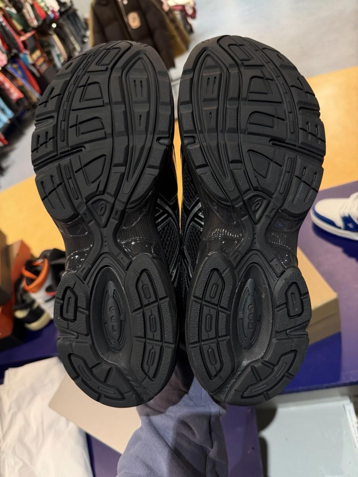 Asics ASICS Gel-1130 Black Pure Silver Men’s (11) 1201A906-001 NEW Size US 11 / EU 44 - 11 Thumbnail