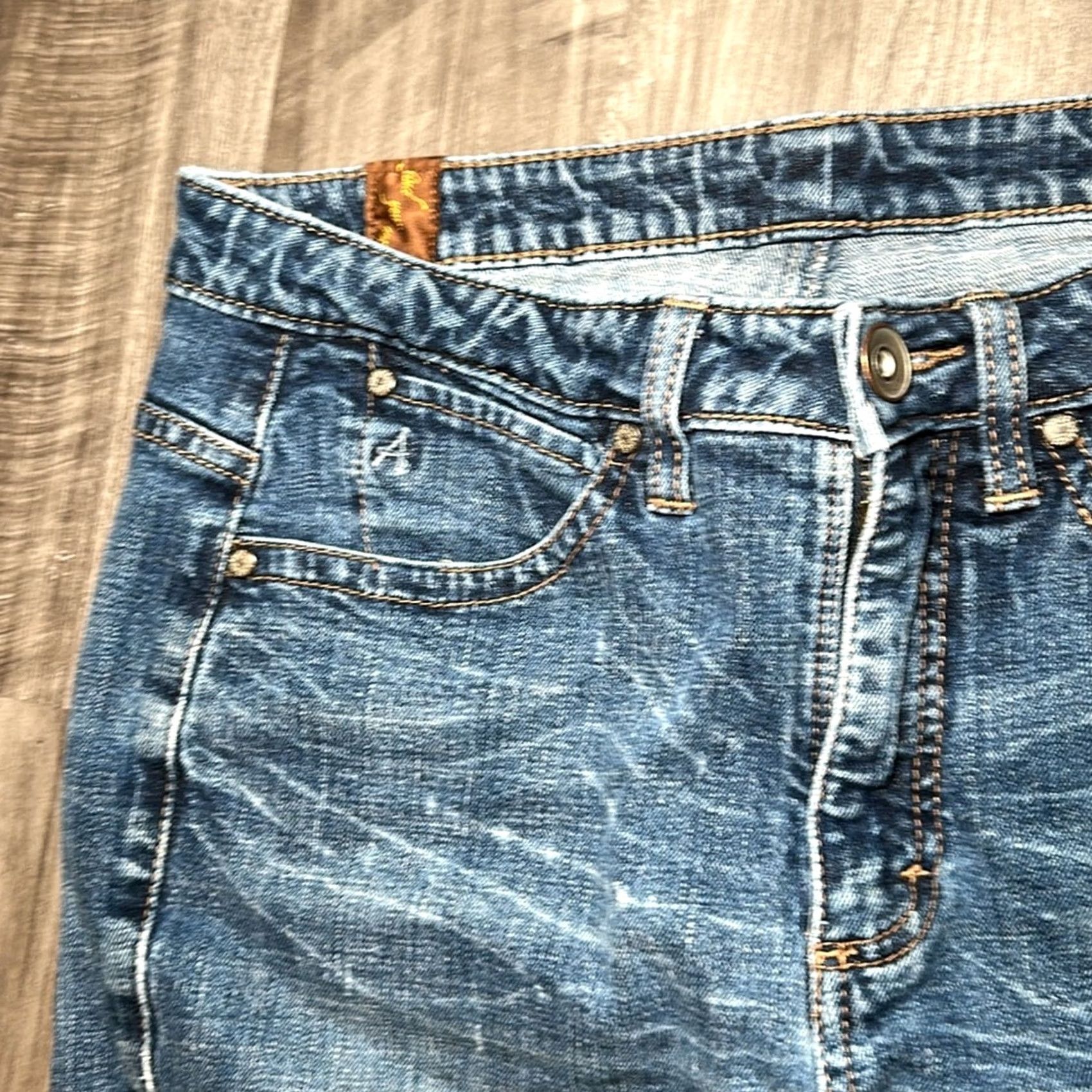 Wrangler Wrangler Aura Blue Boot Cut Jeans - Women 30 Regular Size 30, Bootcut, 32 Inseam, 40.5 Length, 8 Leg Opening, 10 Rise, 11.5 Thigh, MS10698 Size 30" / US 8 / IT 44 - 6 Thumbnail