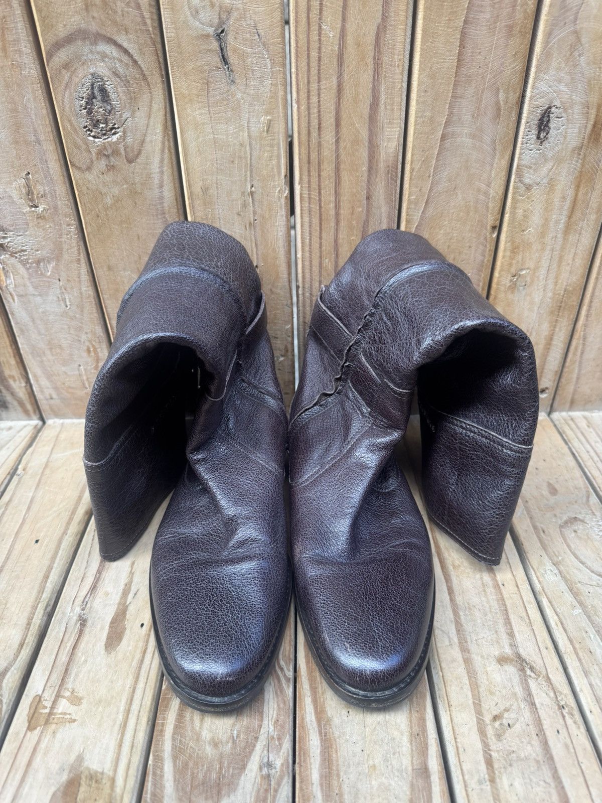Burberry Burberry women’s brown leather pull on boots sz EUR 38 Size US 8 / IT 38 - 17 Thumbnail