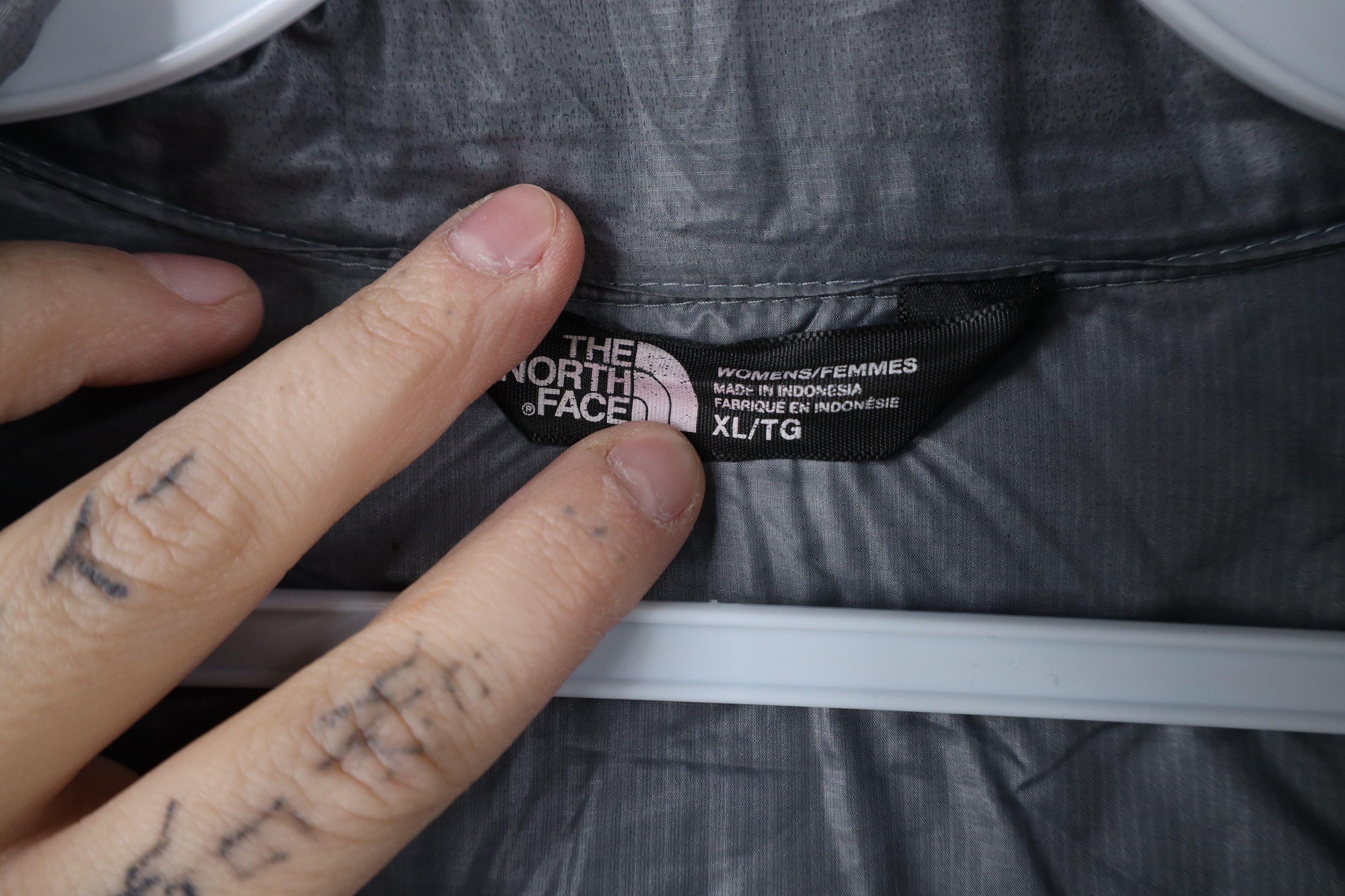 The North Face × Vintage The North Face Thermoball Eco Full Zip Puffer Jacket Gray Size XL / US 12-14 / IT 48-50 - 7 Thumbnail
