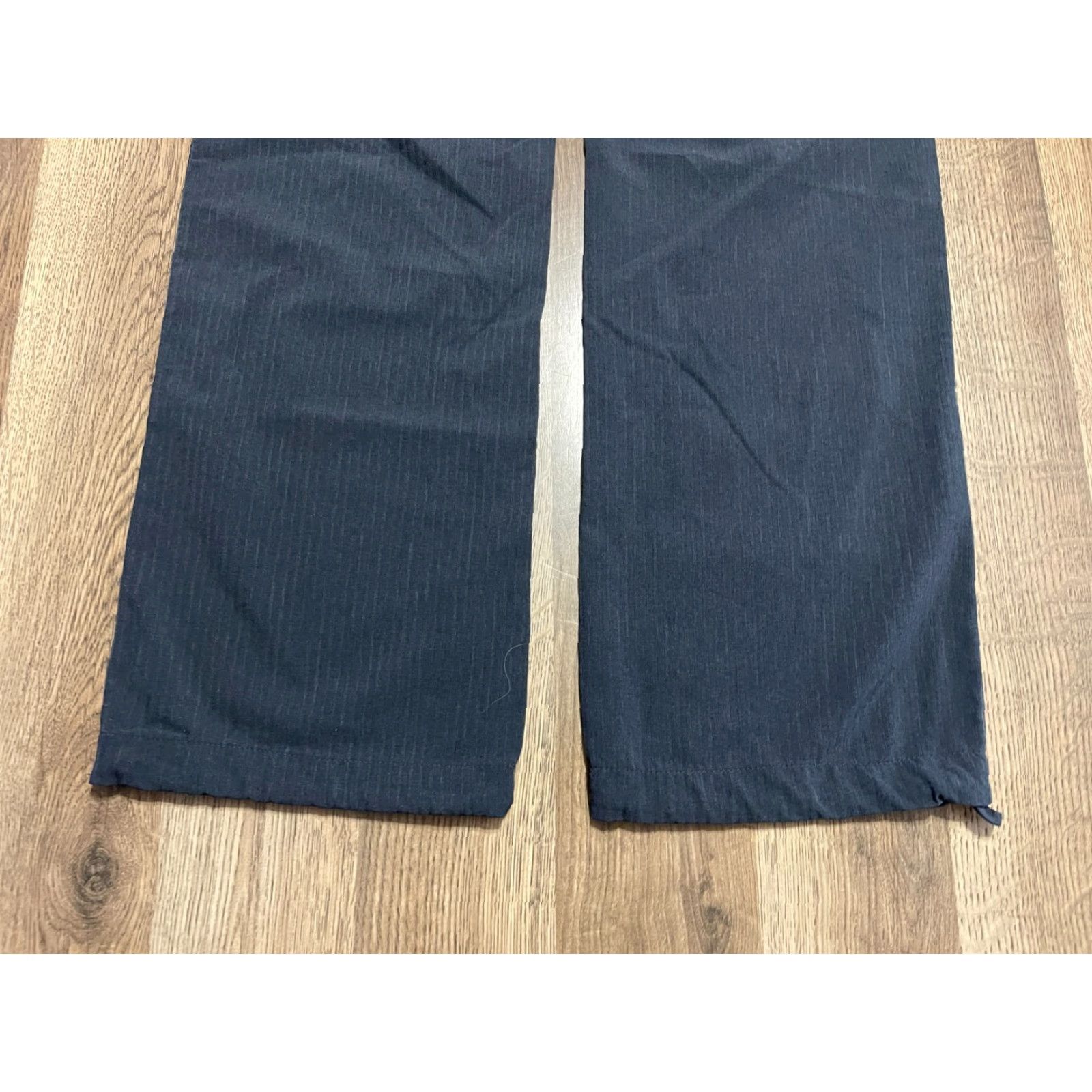 Athleta Athleta Pants Women's Size 4 Gray Tie Waist Casual Side Pockets Size 27" / US 4 / IT 40 - 5 Thumbnail