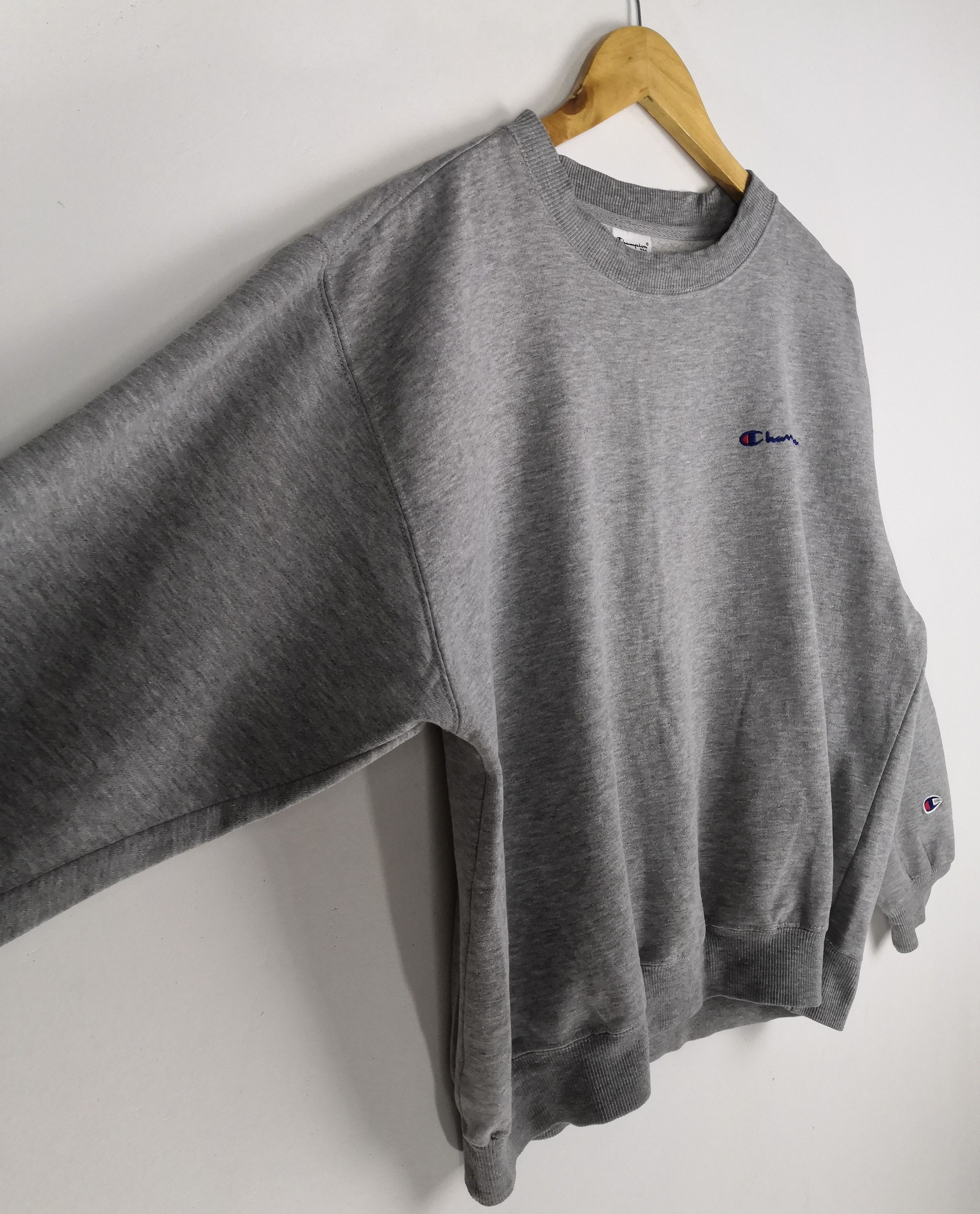 Champion Vintage Champion Sweatshirt Embroidery Sweater Size US L / EU 52-54 / 3 - 3 Thumbnail