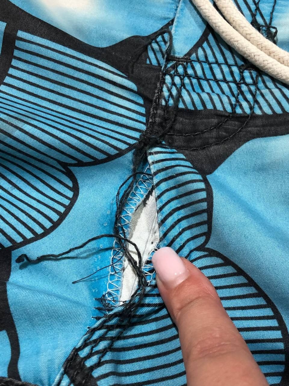 Billabong Billabong Swimwear Shorts Size 34 Casual Big Print Size US 34 / EU 50 - 20 Thumbnail