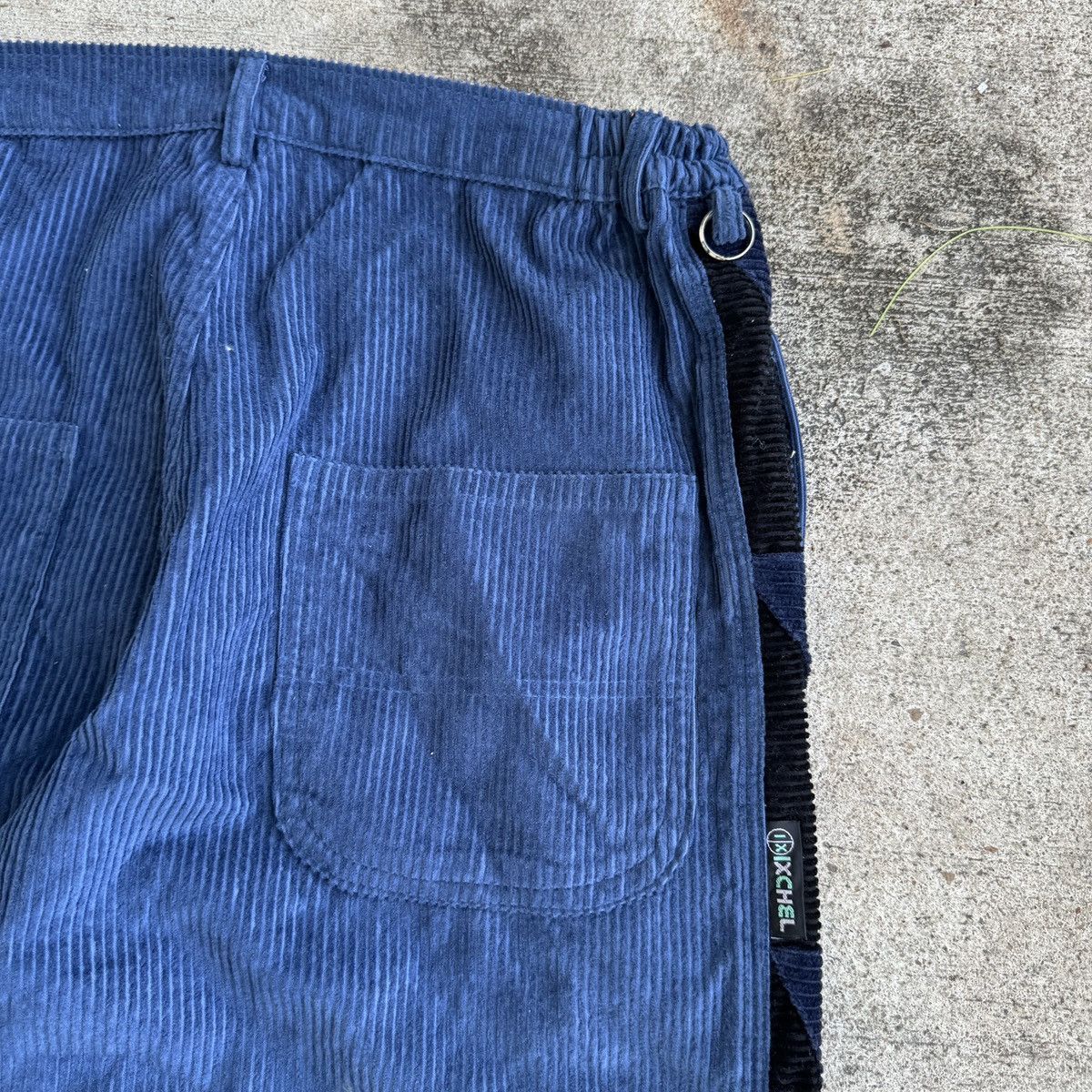 JNCO × Vintage Crazy Vintage 90s jumbo corduroy JNCO style baggy wide leg Size US 32 / EU 48 - 8 Thumbnail