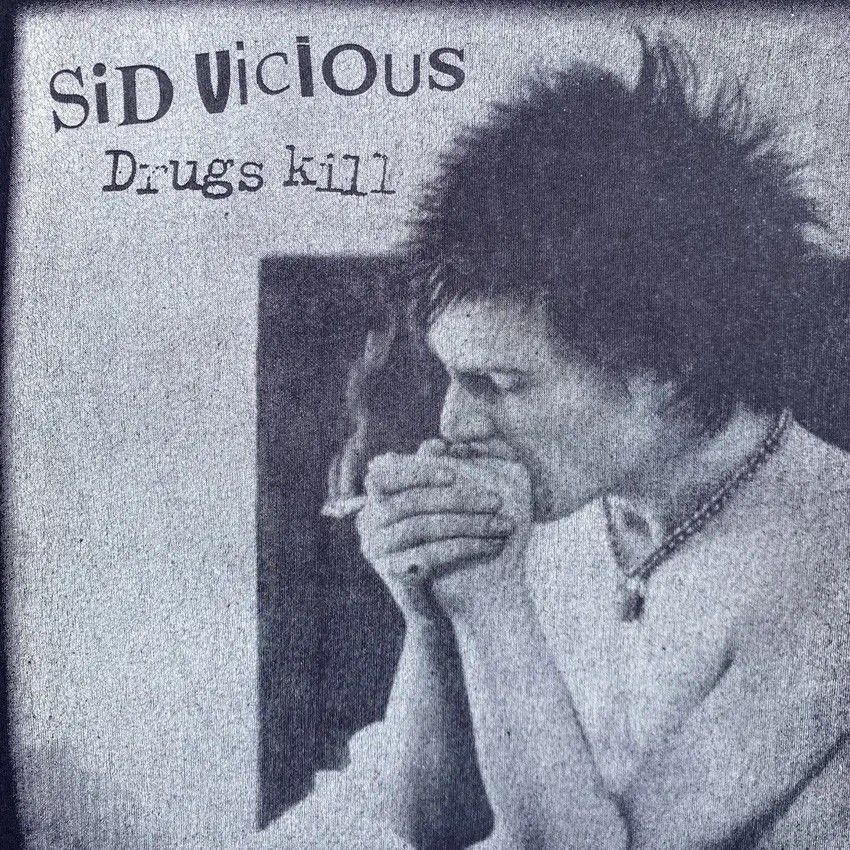 Vintage Vintage Drugs Kill Sid Vicious Sex Pistols Band Tee Size US L / EU 52-54 / 3 - 3 Thumbnail
