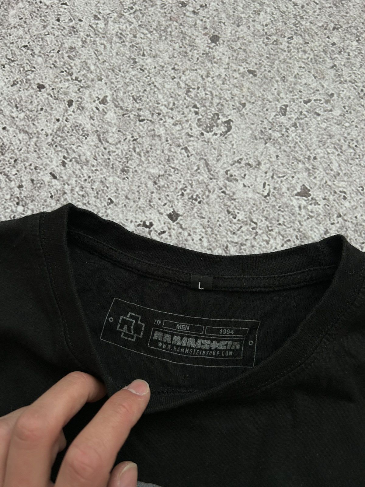 Band Tees × Vintage Vintage Rammstein So Gnadenlos Ist Nur Die Nacht Seemann Tee Size US L / EU 52-54 / 3 - 10 Thumbnail