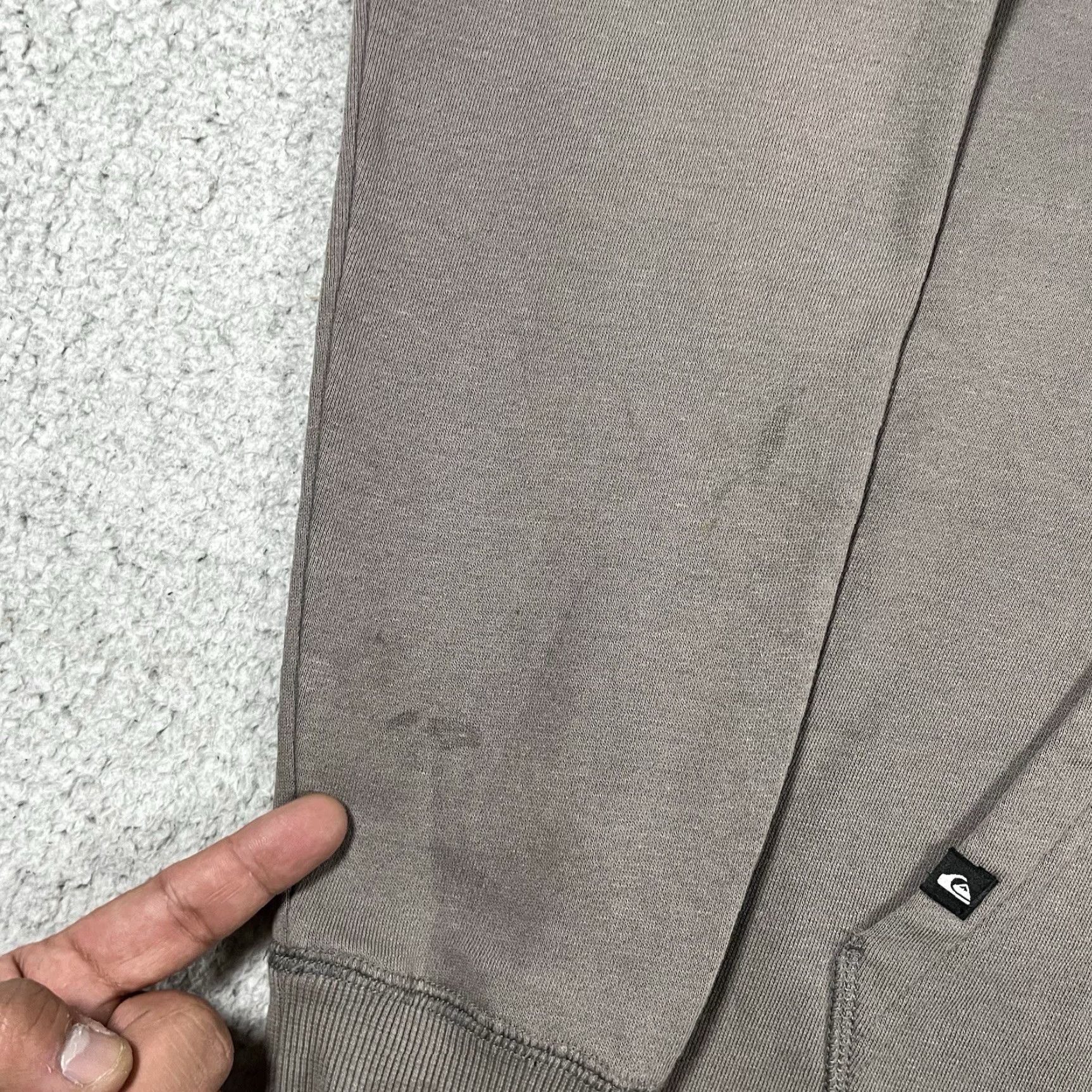 Quiksilver VINTAGE Quiksilver Hoodie Mens M Full Zip Surf Skate Grunge Sweatshirt Gray 90s Retro Logo Pockets Hooded Zipper Size US M / EU 48-50 / 2 - 2 Thumbnail