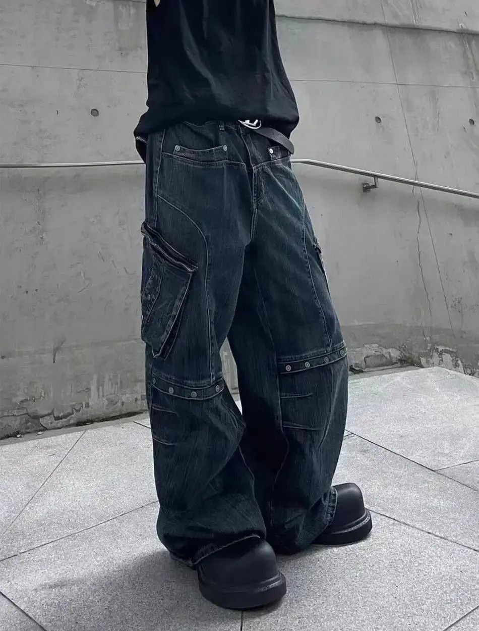 Japanese Brand Retro heavy duty workwear large pocket wide leg cargo jeans Size US 33 - 3 Thumbnail