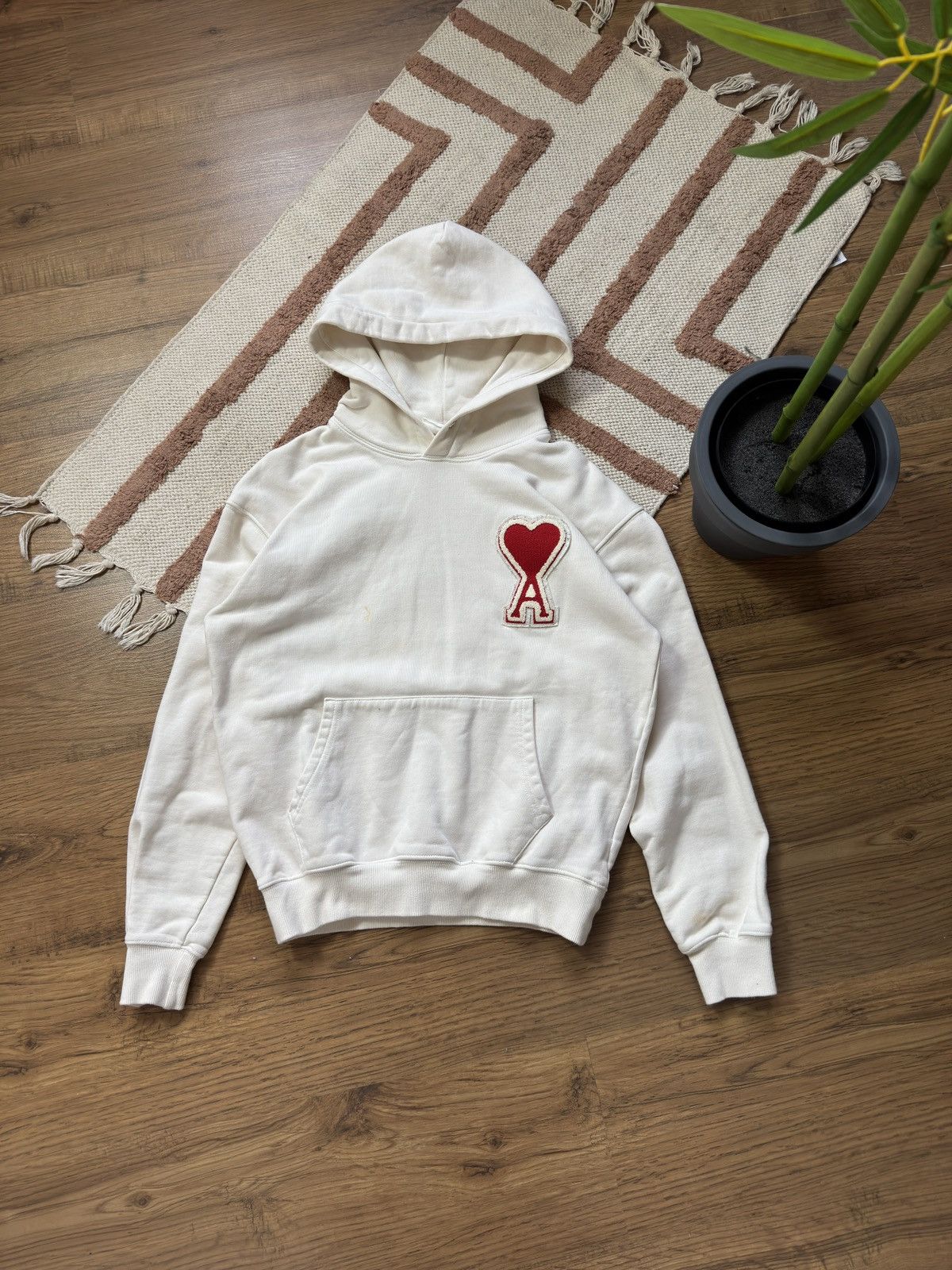 AMI × Vintage VINTAGE AMI PARIS EMBROIDERED LOGO HOODIE Size S / US 4 / IT 40 - 4 Thumbnail