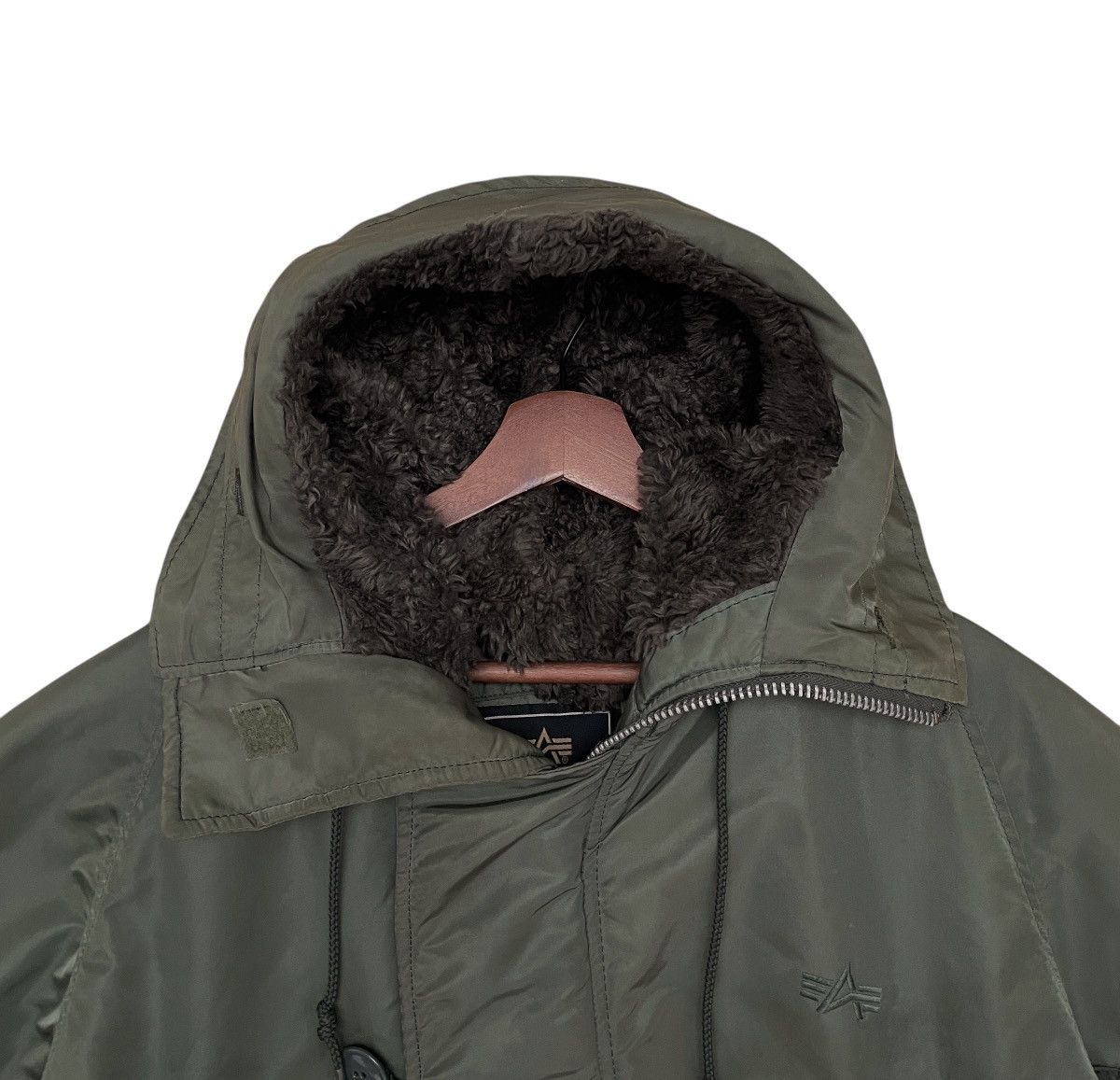 Alpha Industries Vintage Brand Alpha Industries Fur Parka 1990s Size US L / EU 52-54 / 3 - 9 Thumbnail