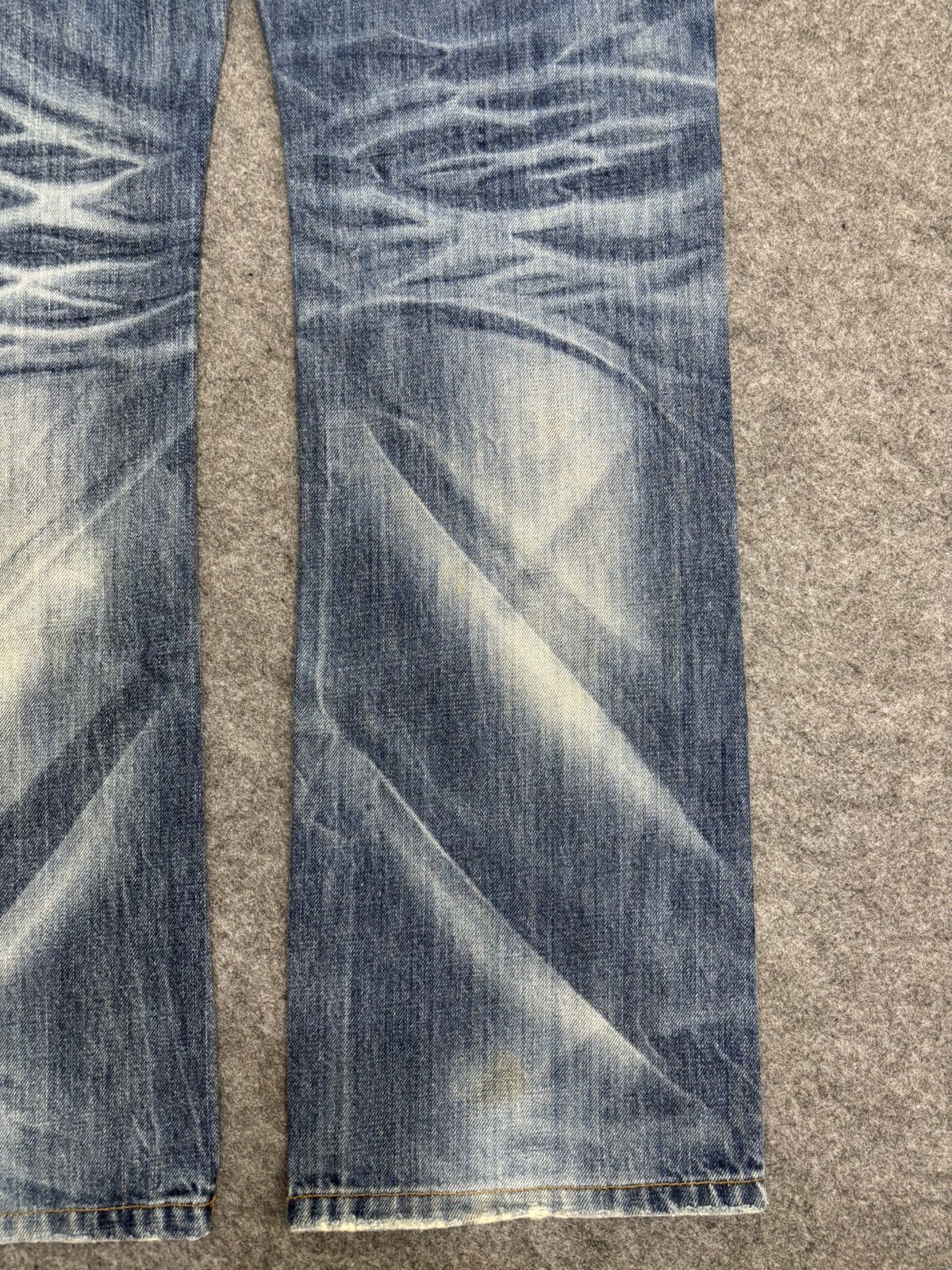 Japanese Brand 💥Sick Fades💥improves Distressed Heavy Art Fades Denim F534 Size US 33 - 14 Thumbnail