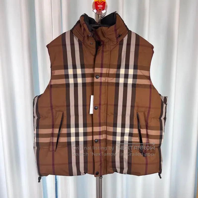 Burberry Burberry Men's Sleeveless Black Down Jacket. Size US XL / EU 56 / 4 - 3 Thumbnail