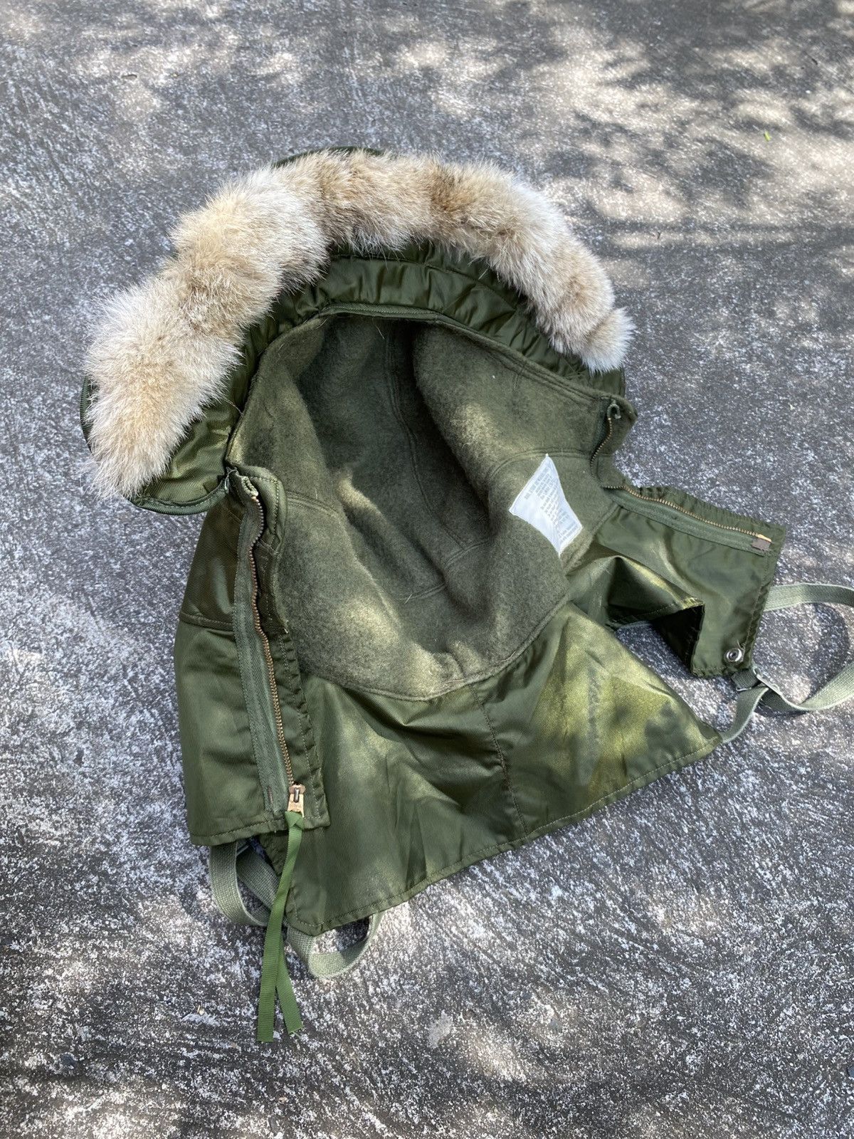 Other Military-Inspired Detachable Hood Size ONE SIZE - 16 Thumbnail