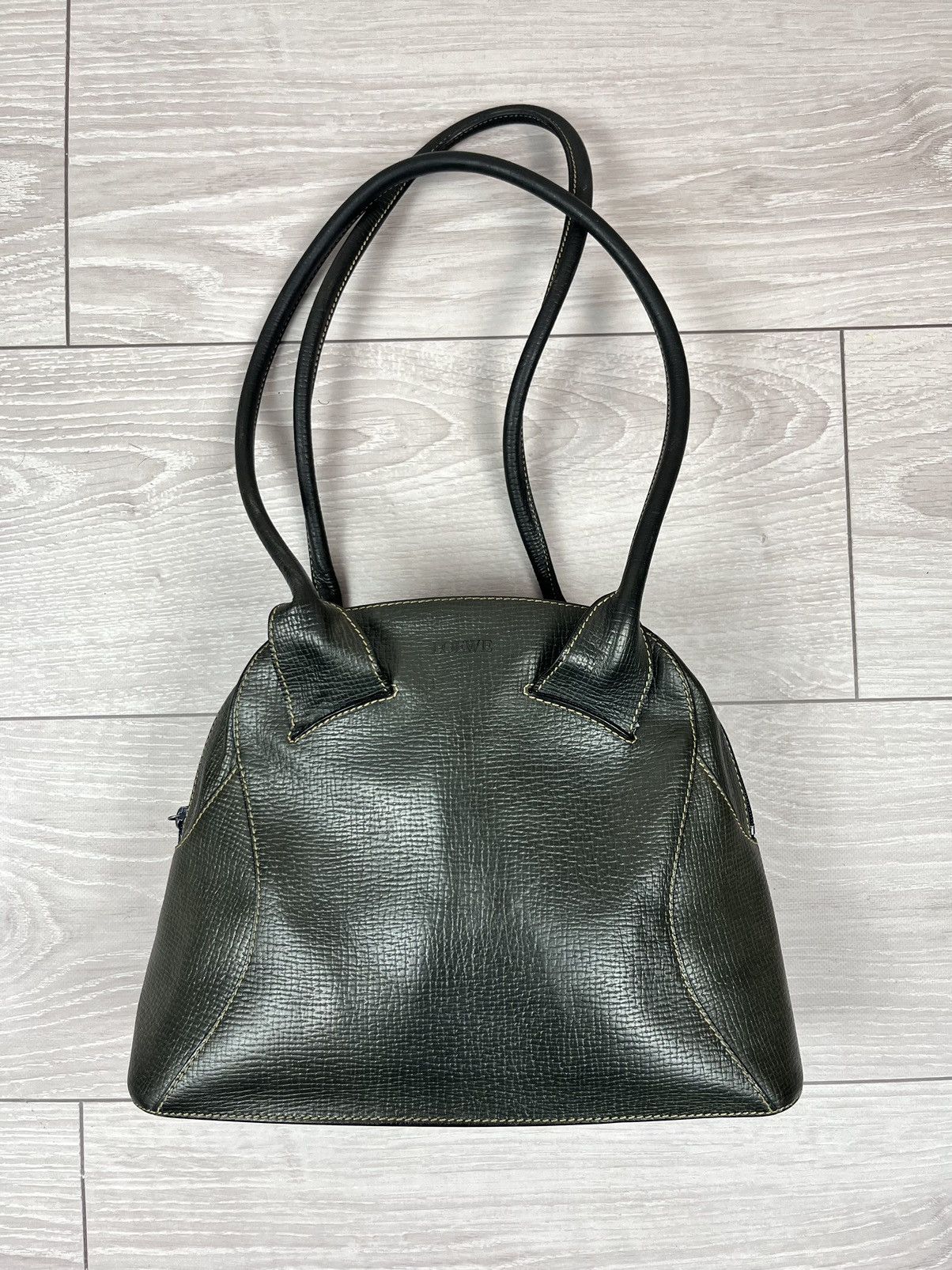 Loewe Loewe Vintage 80s Luxury Leather Shoulder Bag Womens Size ONE SIZE - 1 Thumbnail