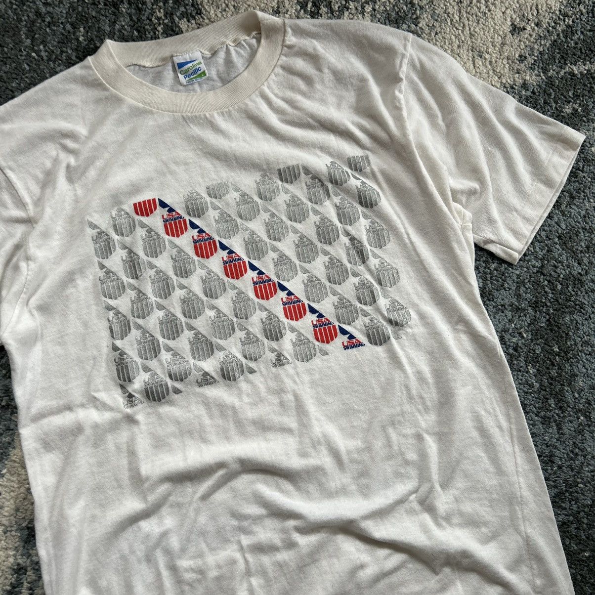 Vintage 80s Carolina Pacific USA SWiMMiNG SiNGLE STiTCH TEE OLYMPiCS Size US L / EU 52-54 / 3 - 1 Thumbnail