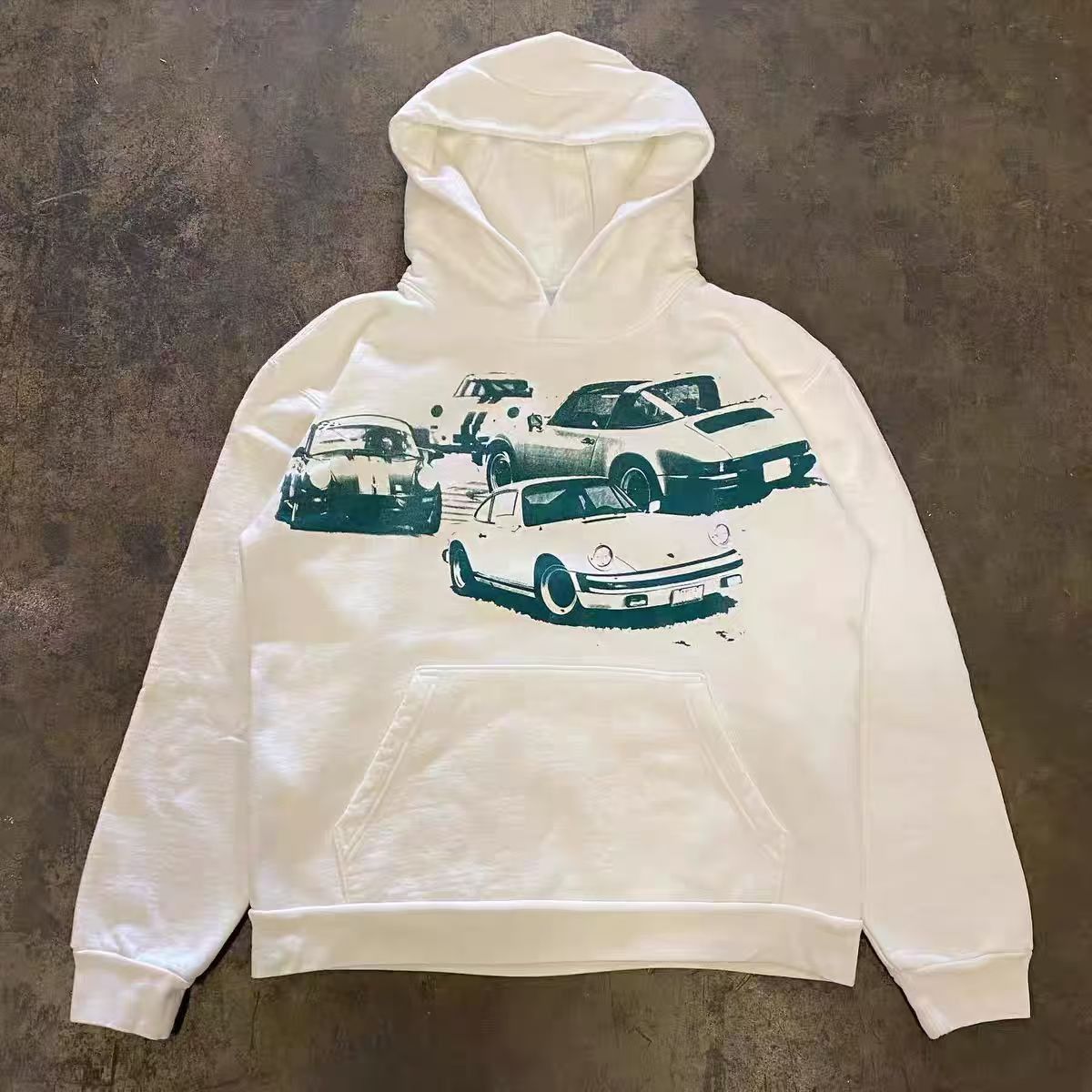 Japanese Brand × Vintage White retro car print casual versatile hoodie Size US L / EU 52-54 / 3 - 1 Thumbnail