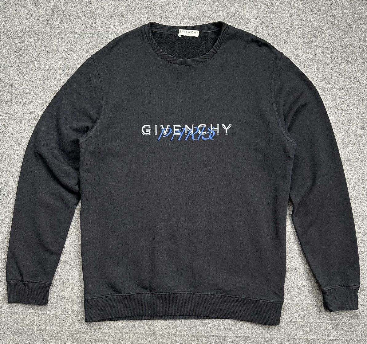 Givenchy Givenchy - Matthew Williams 2020 Amore Logo Crew Sweatshirt Size US XL / EU 56 / 4 - 1 Thumbnail