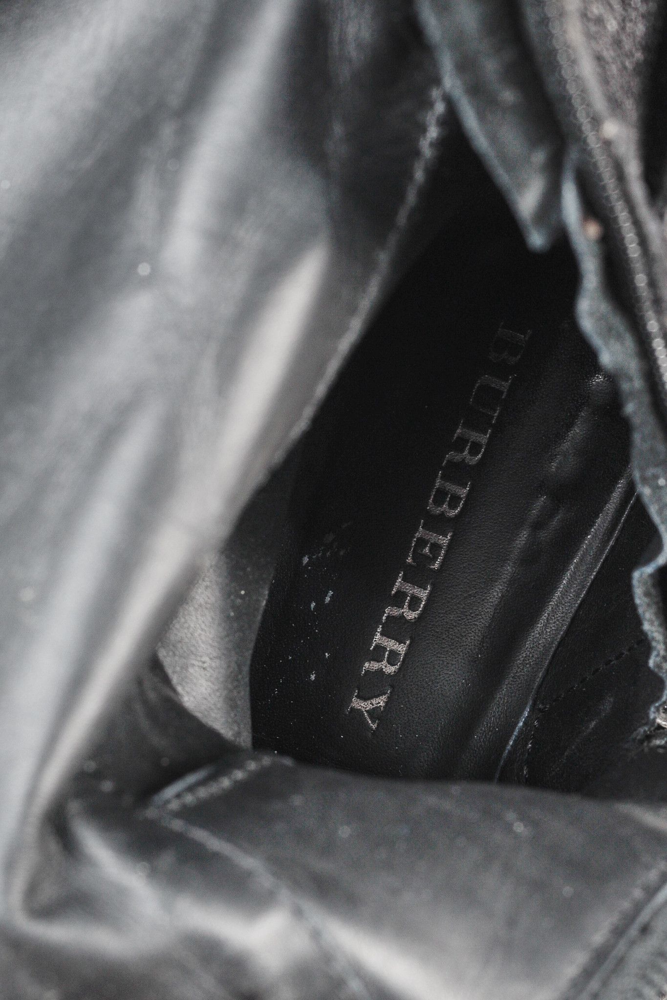 Burberry Burberry Black Grained Leather Buckled Riding Boots Size US 5.5 / IT 35.5 - 12 Thumbnail