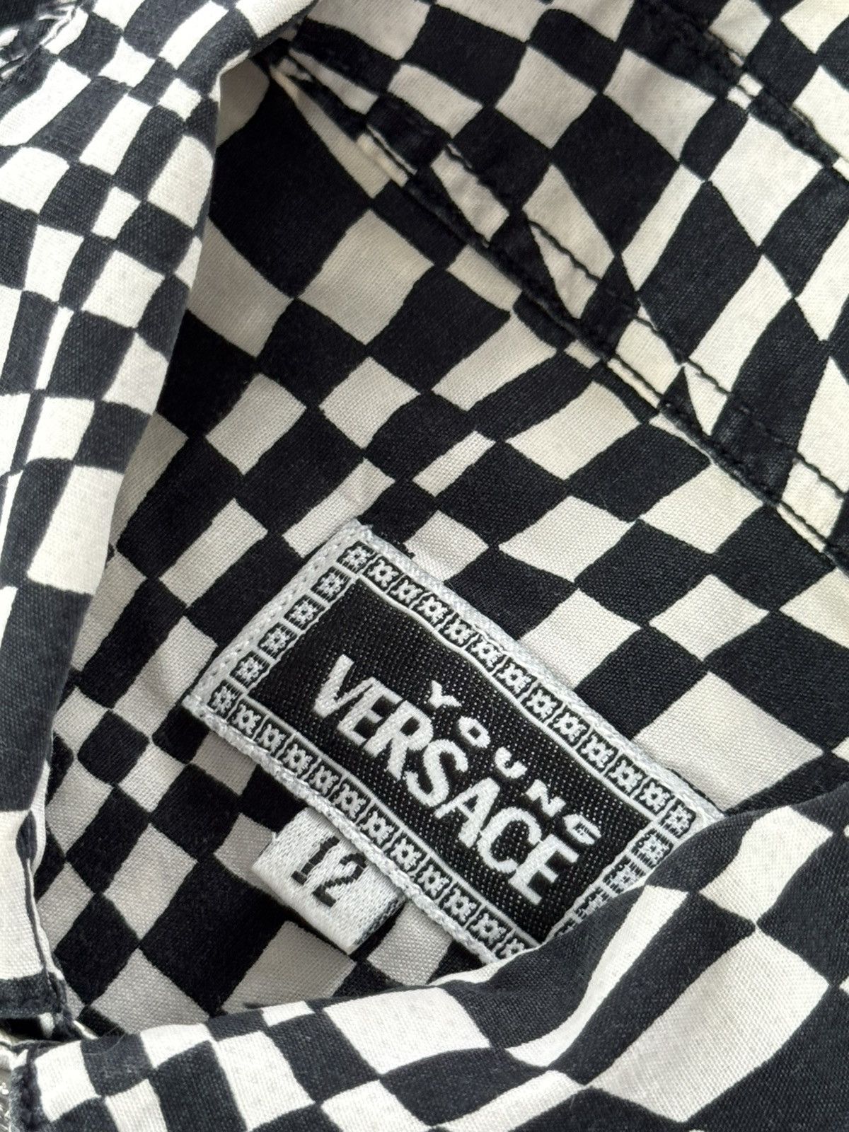Versace Vintage Versace Italian 00s Button Up Shirt Size M / US 6-8 / IT 42-44 - 8 Thumbnail
