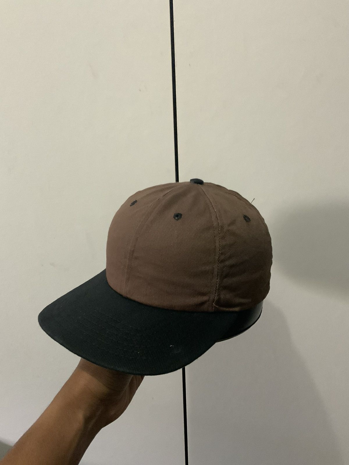 Vintage Vintage Brown Plain Made in Usa Hat Size ONE SIZE - 1 Thumbnail