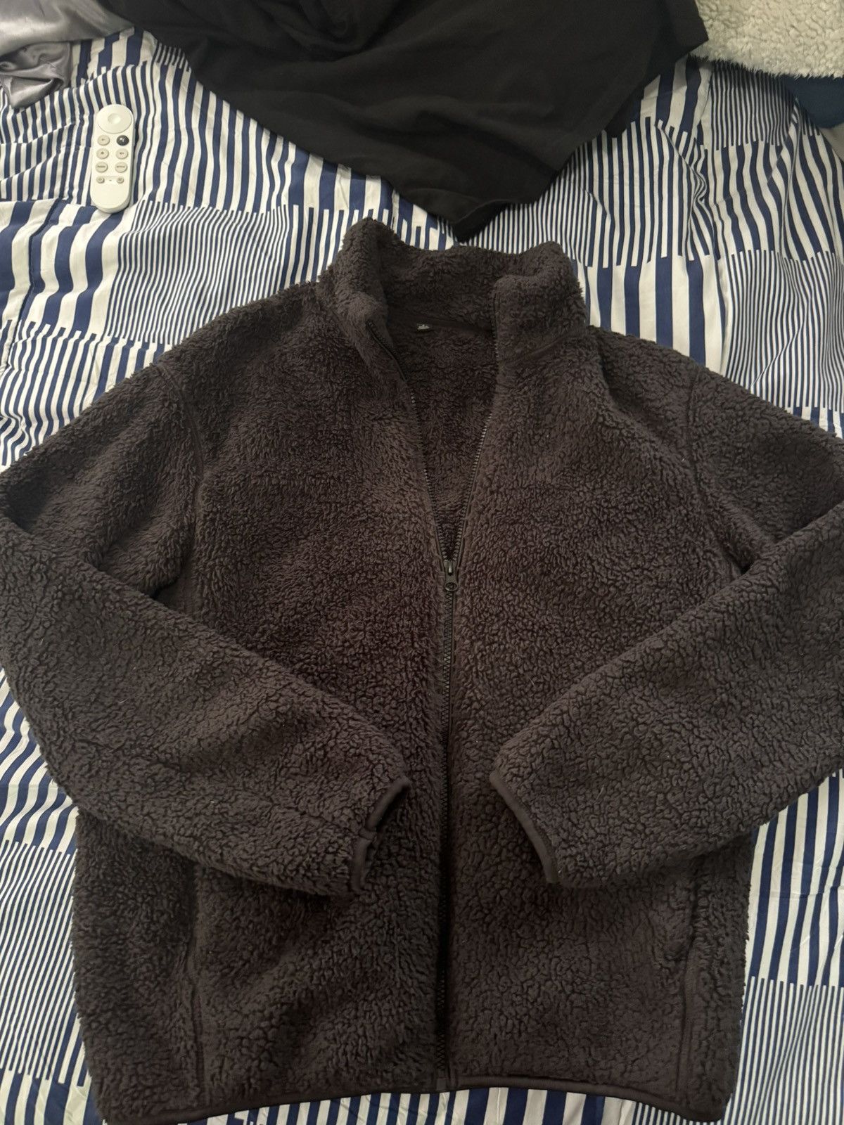 Japanese Brand × Uniqlo Uniqlo black fleece sweater Size US M / EU 48-50 / 2 - 1 Thumbnail