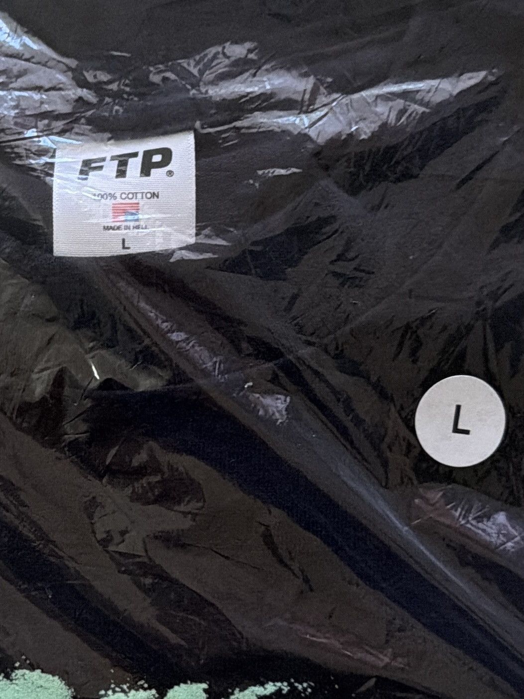 Fuck The Population FTP Corduroy reversible puffer Size US M / EU 48-50 / 2 - 7 Thumbnail