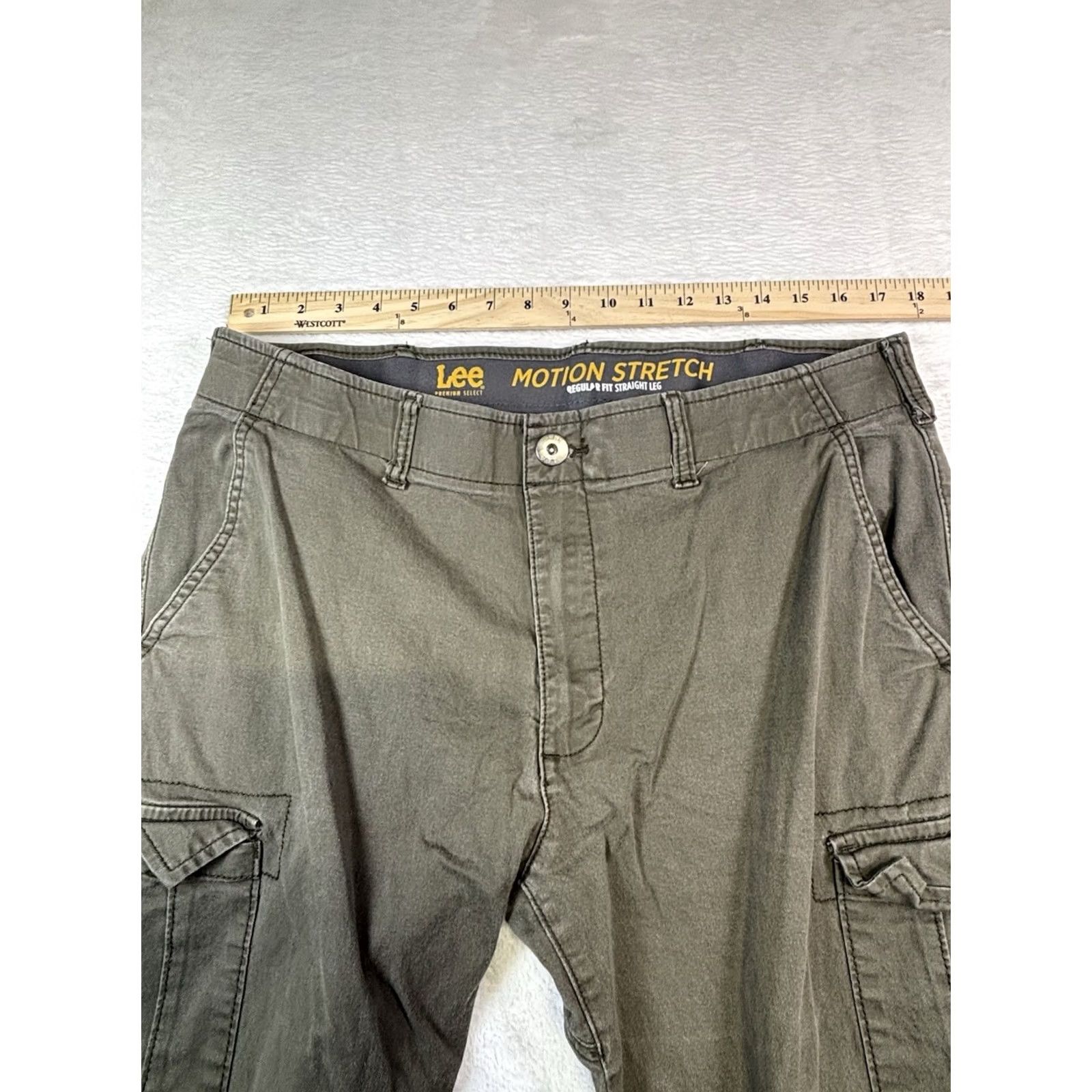 Lee Lee Cargo Pants Men's Regular Straight Green 36x34 Cotton Blend Stretch Pockets Button Size US 36 / EU 52 - 5 Thumbnail