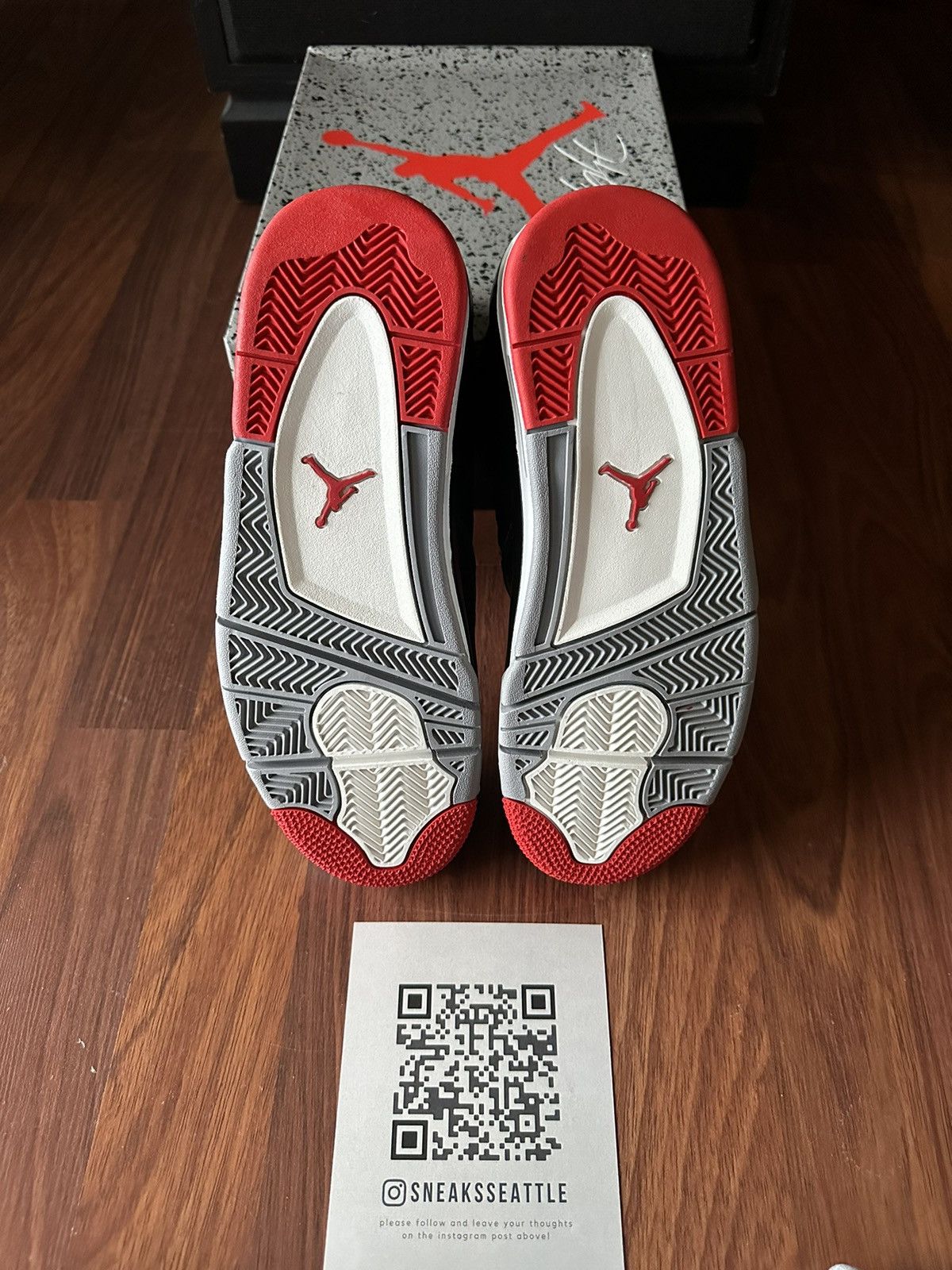 Jordan Brand Jordan 4 Retro Bred Reimagined (GS) Size 6.5Y/8W FQ8213-006 Size US 6.5 / EU 39-40 - 5 Thumbnail