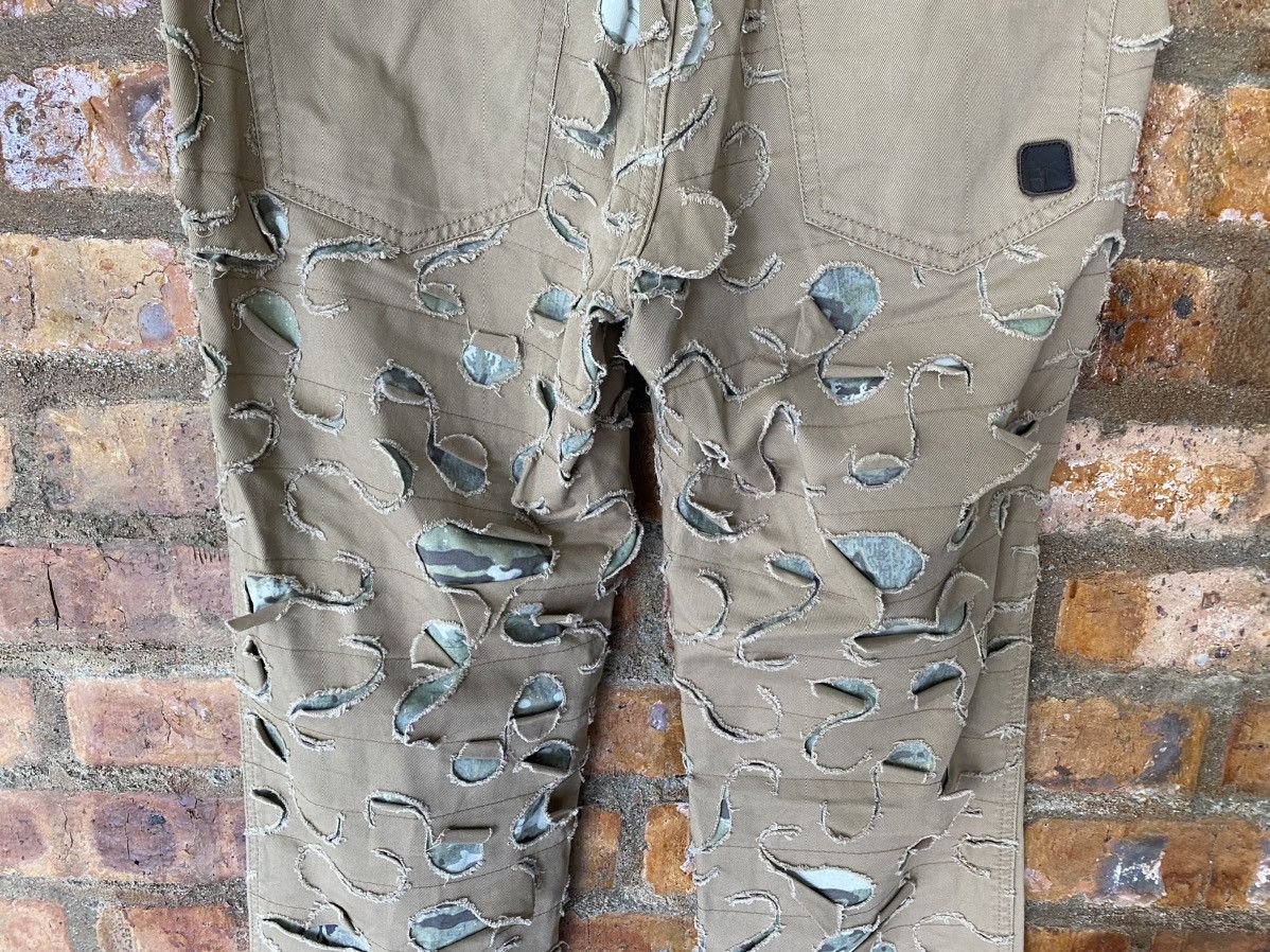 Griffin × Japanese Brand Iconic Griffin Blade Cut Camo Pants Supreme Size US 32 / EU 48 - 4 Thumbnail