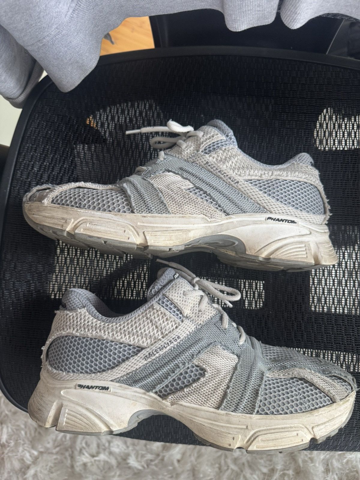 Balenciaga Balenciaga Phantom runners Size US 10.5 / EU 43-44 - 2 Thumbnail