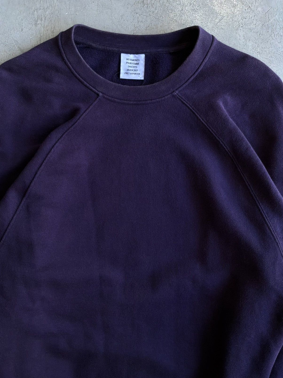 Vetements F/W17 Vetements - UNSKINNY - Crewneck Size US M / EU 48-50 / 2 - 5 Thumbnail