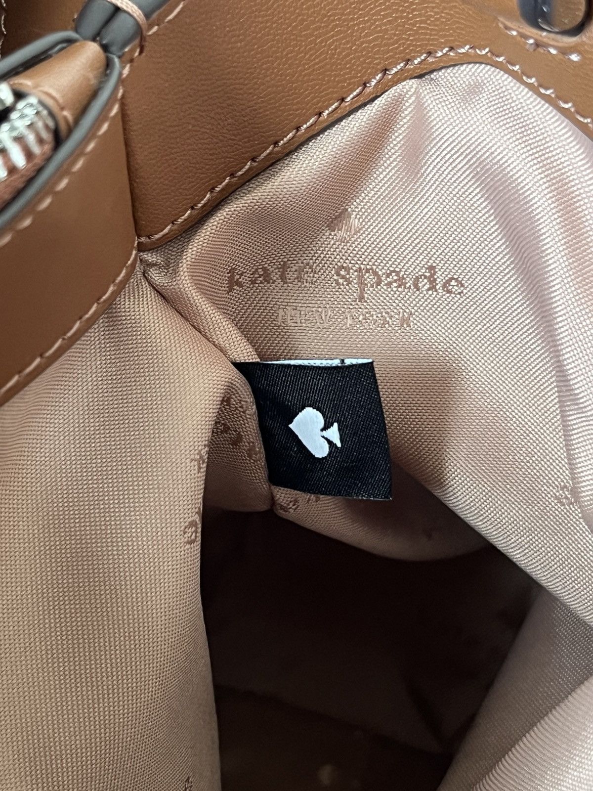 Kate Spade Kate Spade Dumpling Suede Satchel Size ONE SIZE - 10 Thumbnail