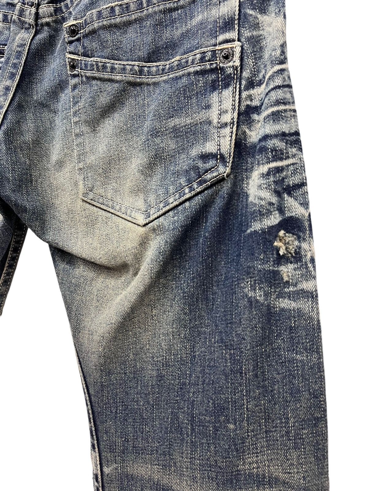 BIGI 🔥FLARE🔥Vtg RATTLE TRAP Distressed Clawmark Whisker Denim Size US 32 / EU 48 - 13 Thumbnail